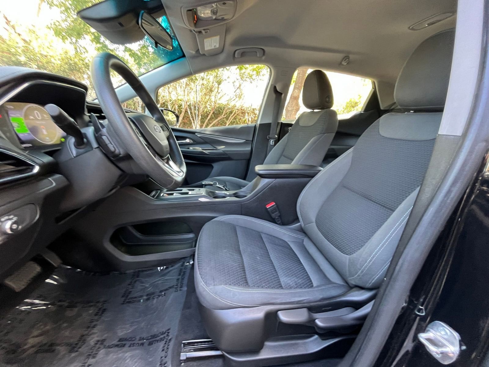 Thumbnail: 2023 Chevrolet Bolt EV - 28