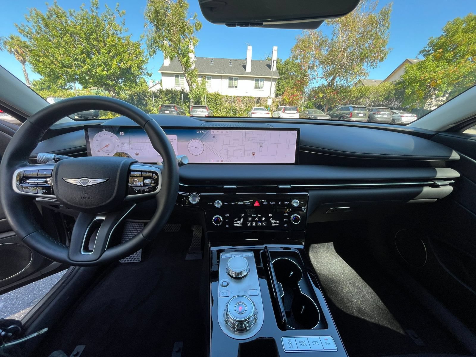Thumbnail: 2026 Genesis G80 - 35