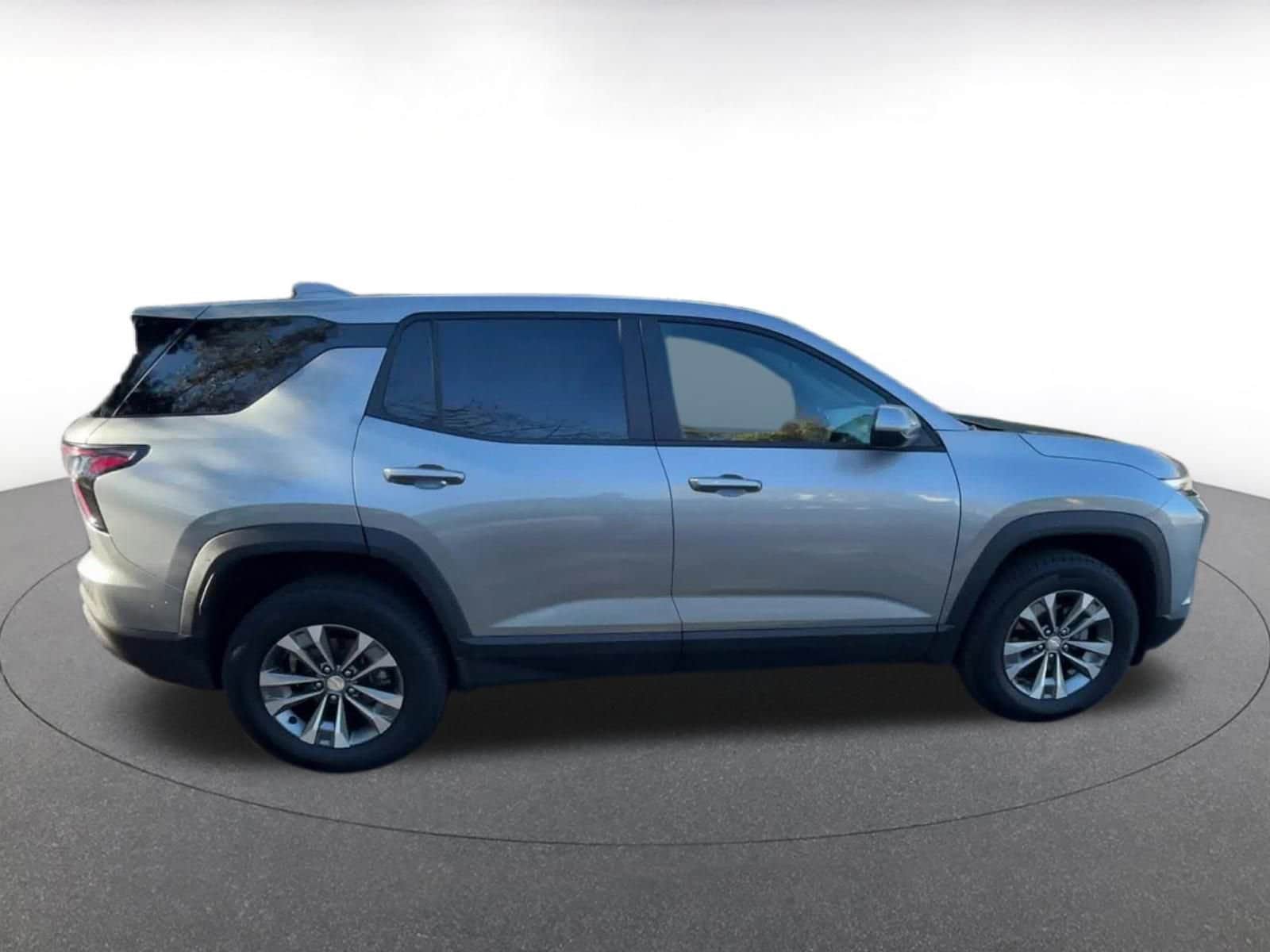 Thumbnail: 2025 Chevrolet Equinox - 15