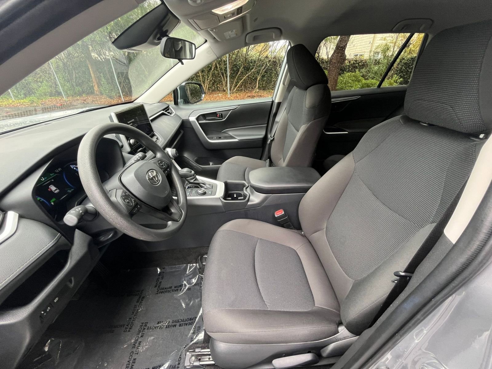 Thumbnail: 2025 Toyota RAV4 - 25