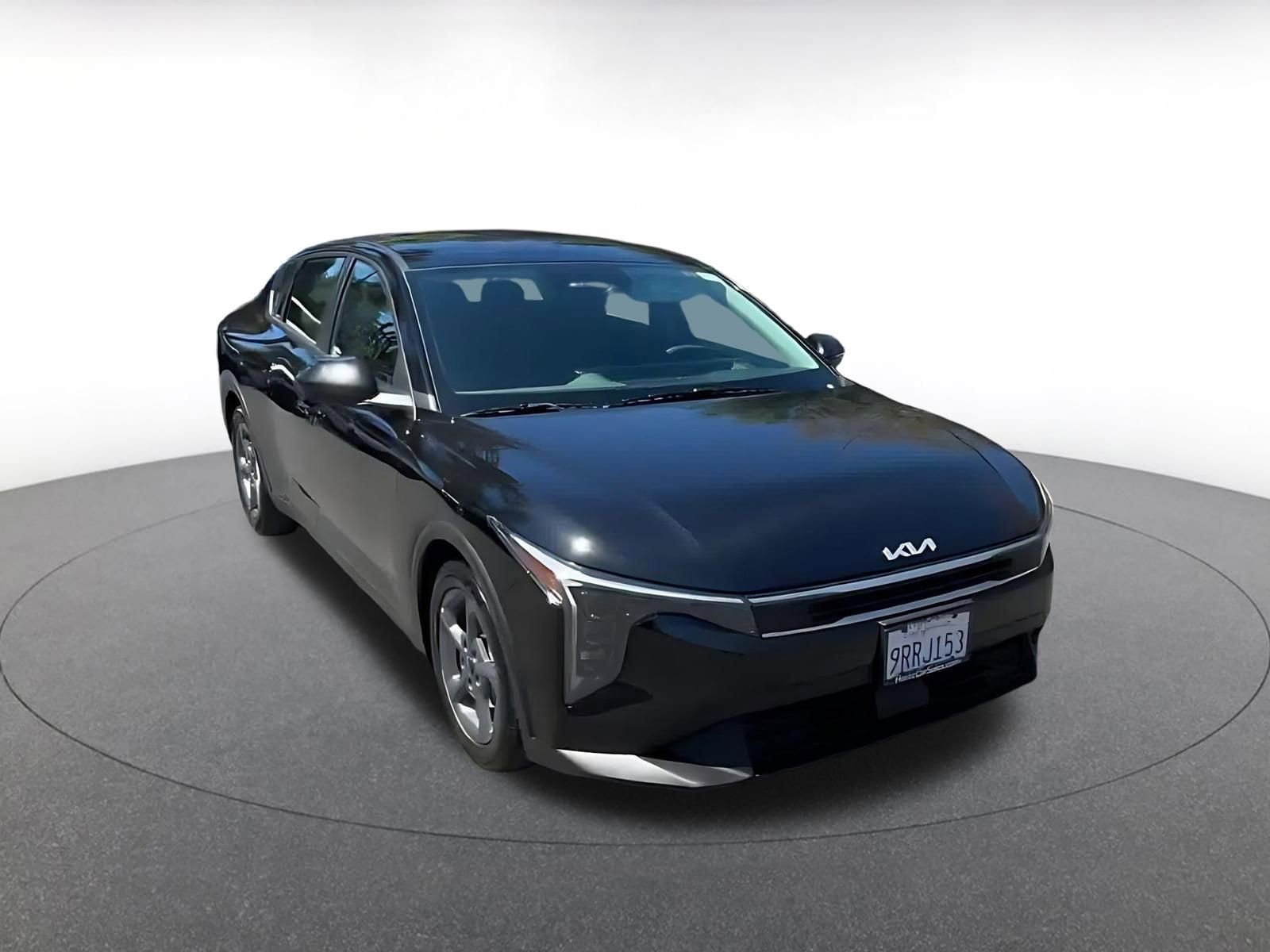 Thumbnail: 2025 Kia K4 - 3
