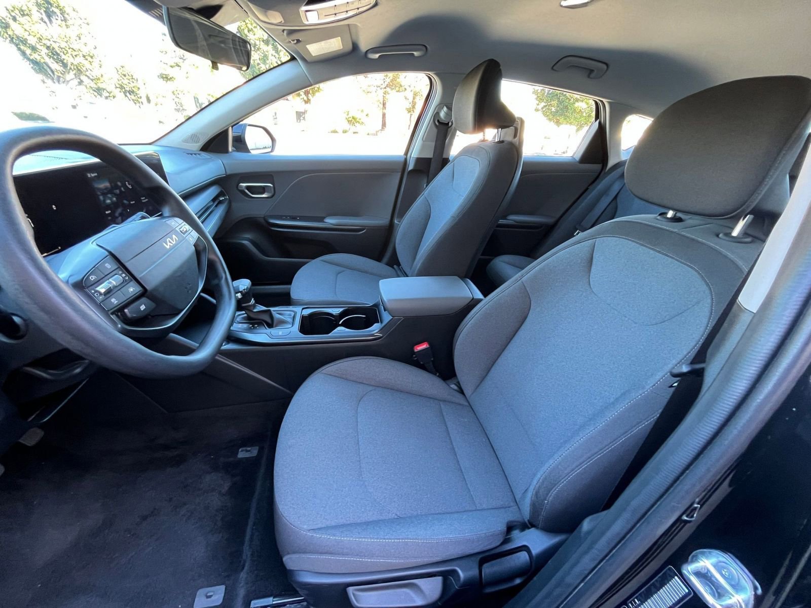 Thumbnail: 2025 Kia K4 - 25