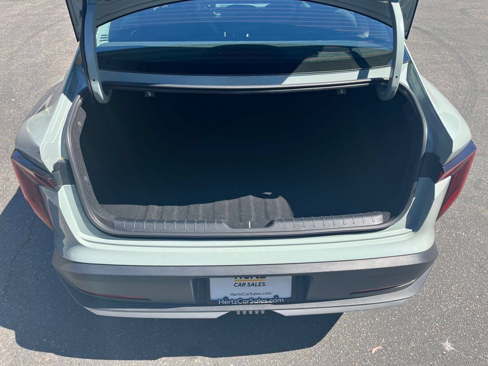 Thumbnail: 2025 Kia K4 - 29