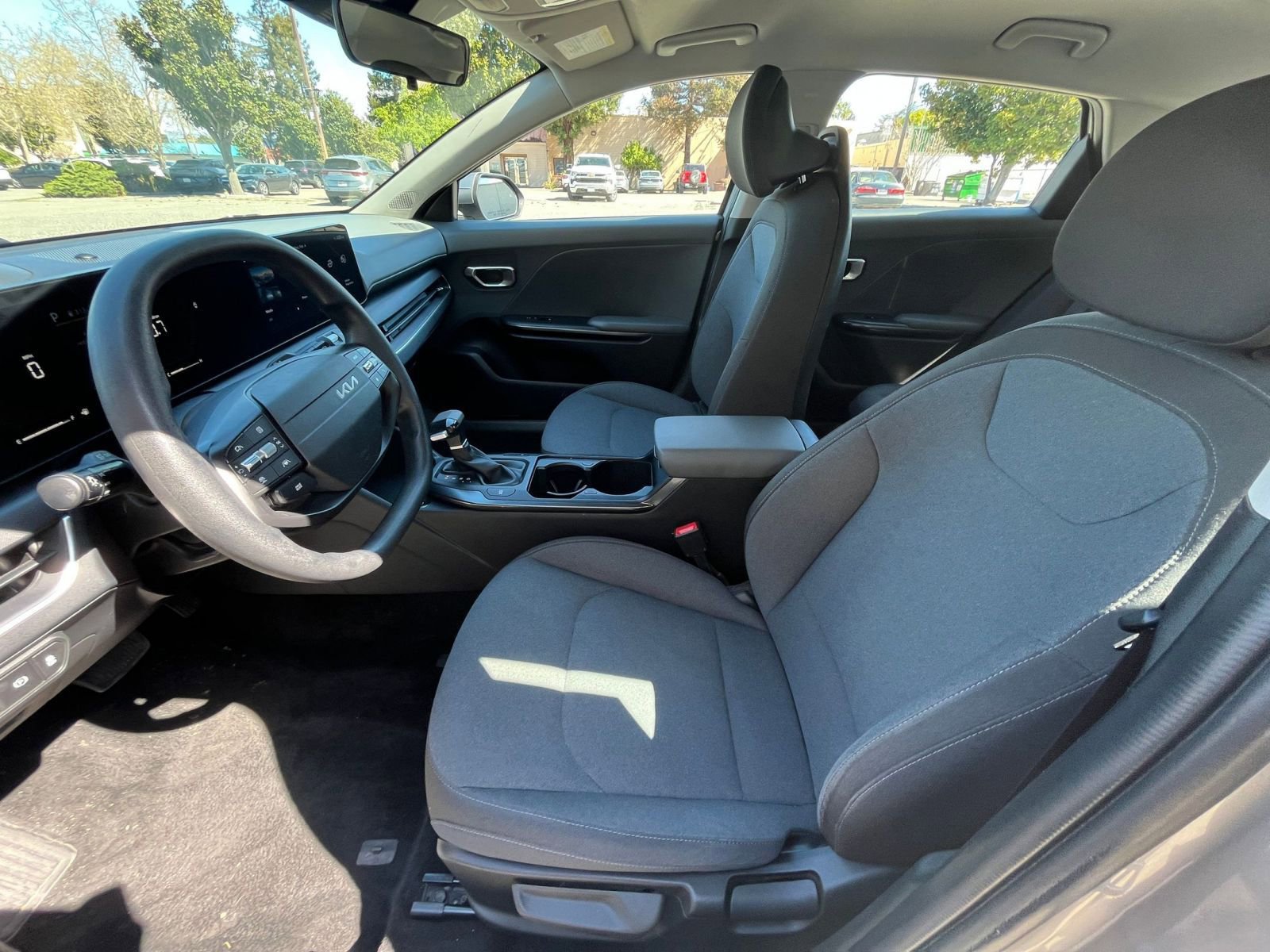 Thumbnail: 2025 Kia K4 - 25