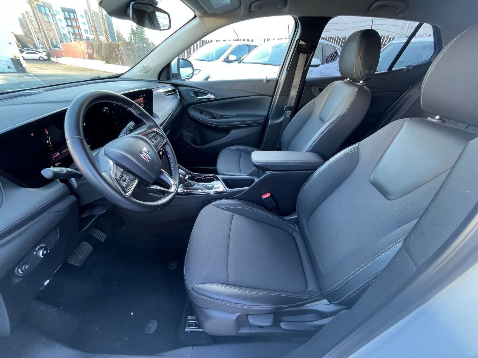 Thumbnail: 2025 Buick Encore GX - 25