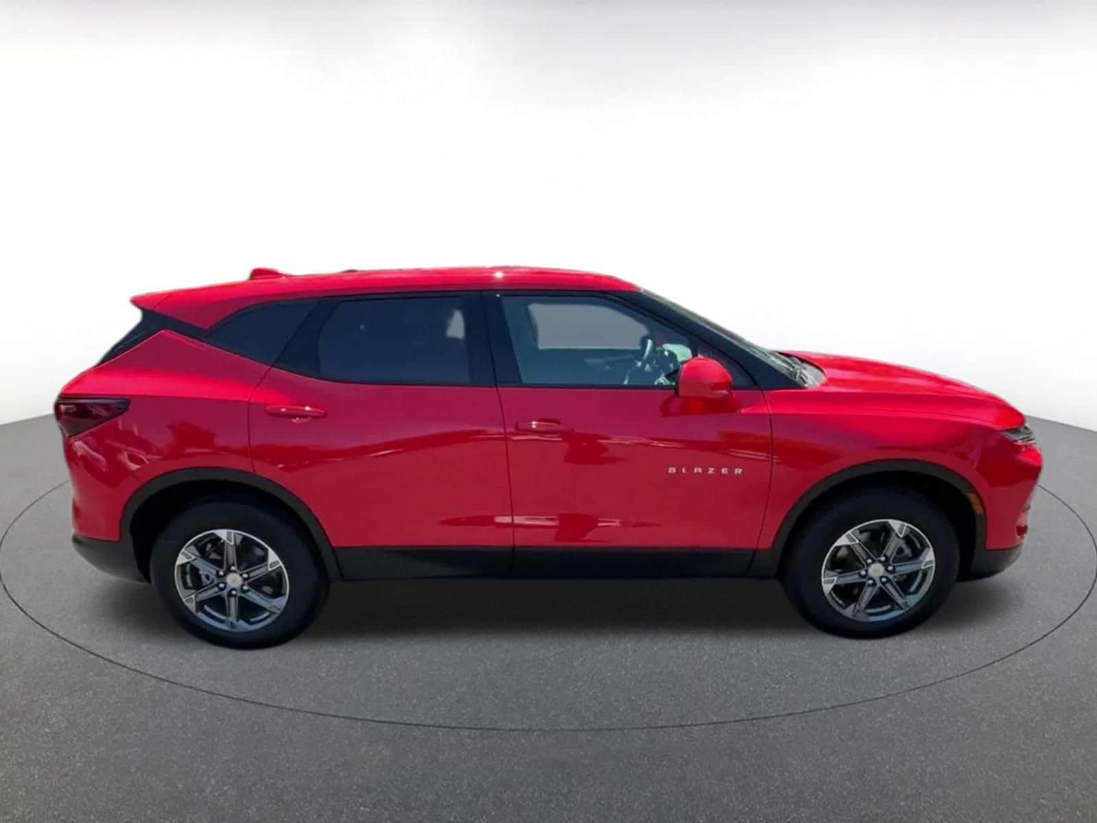 Thumbnail: 2026 Chevrolet Blazer - 13
