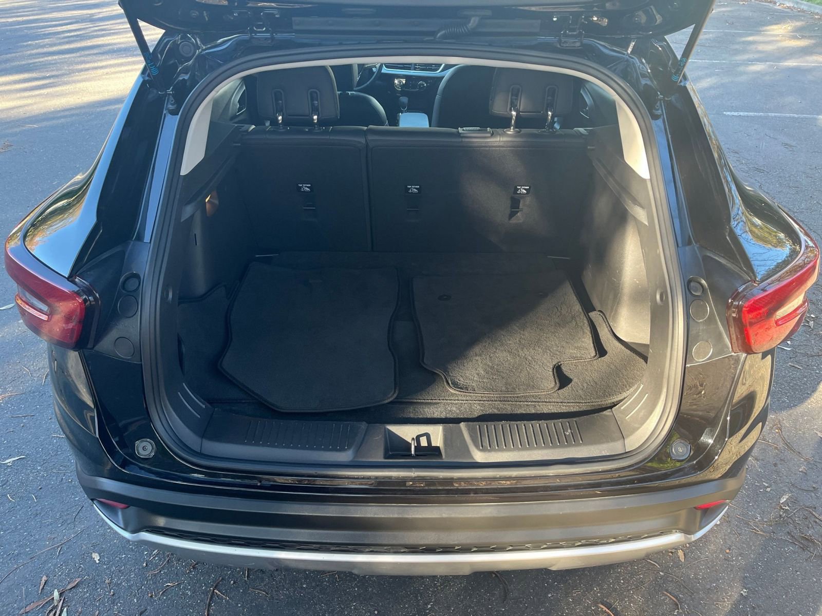 Thumbnail: 2025 Chevrolet Trax - 29