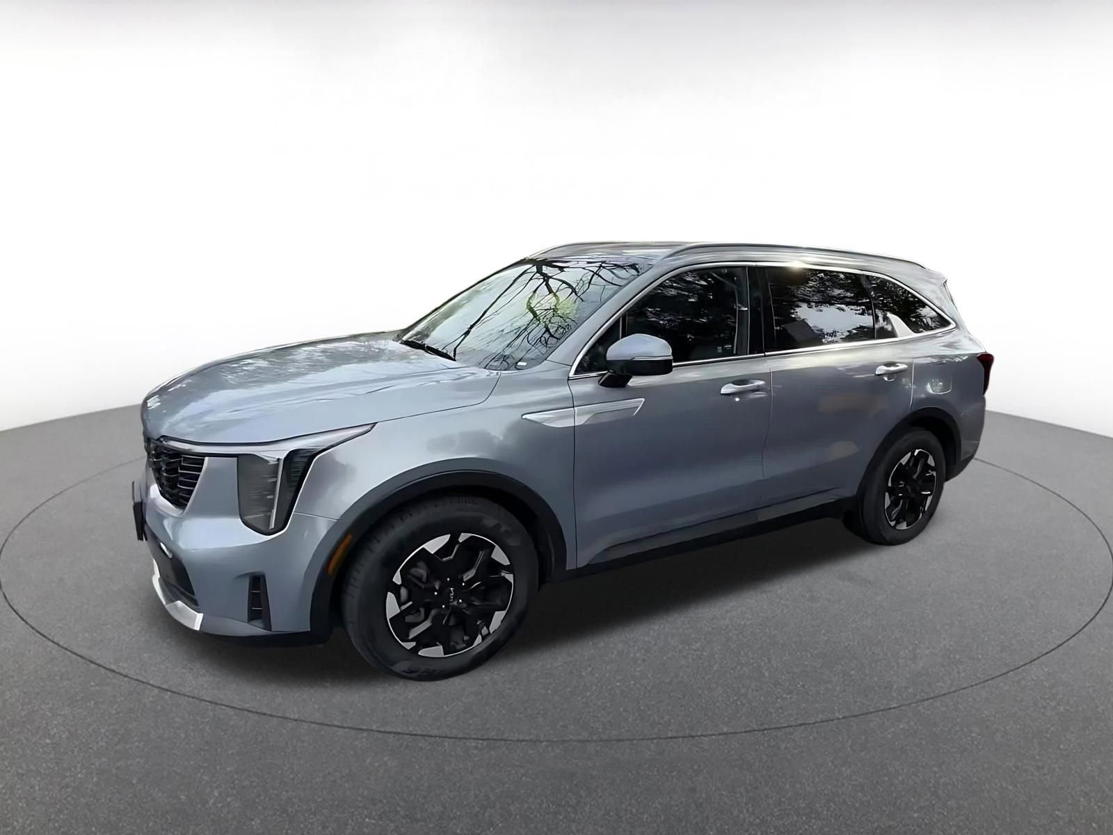 Thumbnail: 2024 Kia Sorento - 8