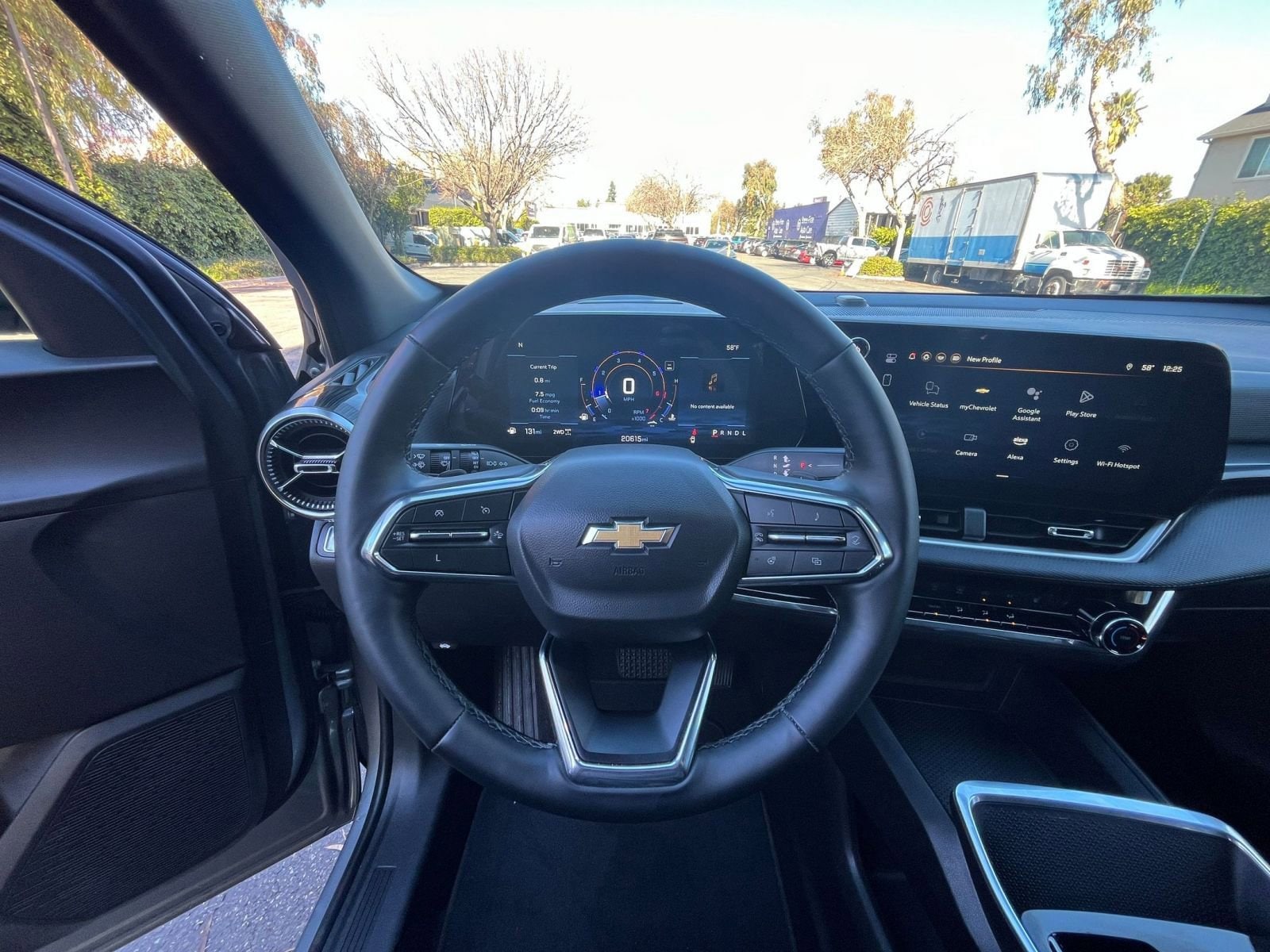 Thumbnail: 2025 Chevrolet Equinox - 33