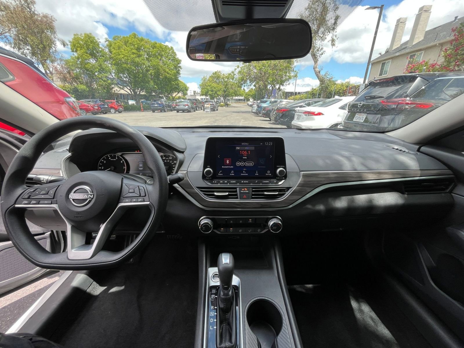 Thumbnail: 2025 Nissan Altima - 33