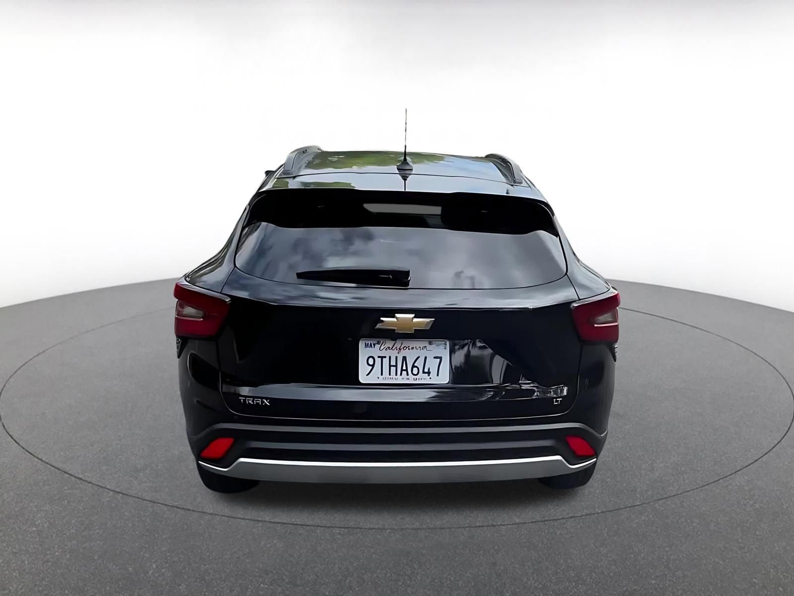 Thumbnail: 2025 Chevrolet Trax - 12