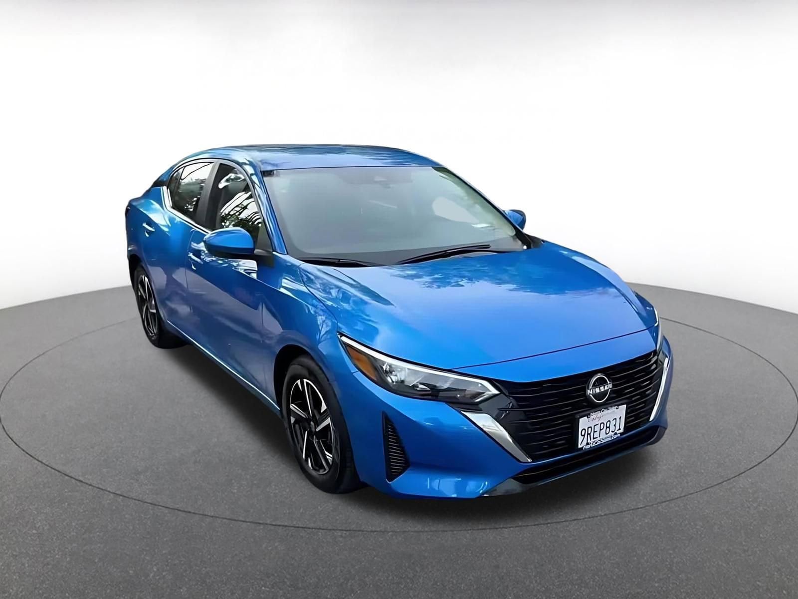 Thumbnail: 2025 Nissan Sentra - 3