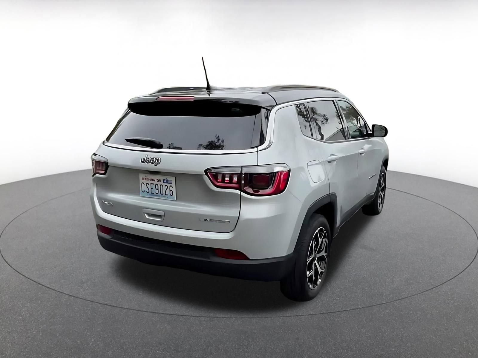 Thumbnail: 2025 Jeep Compass - 12