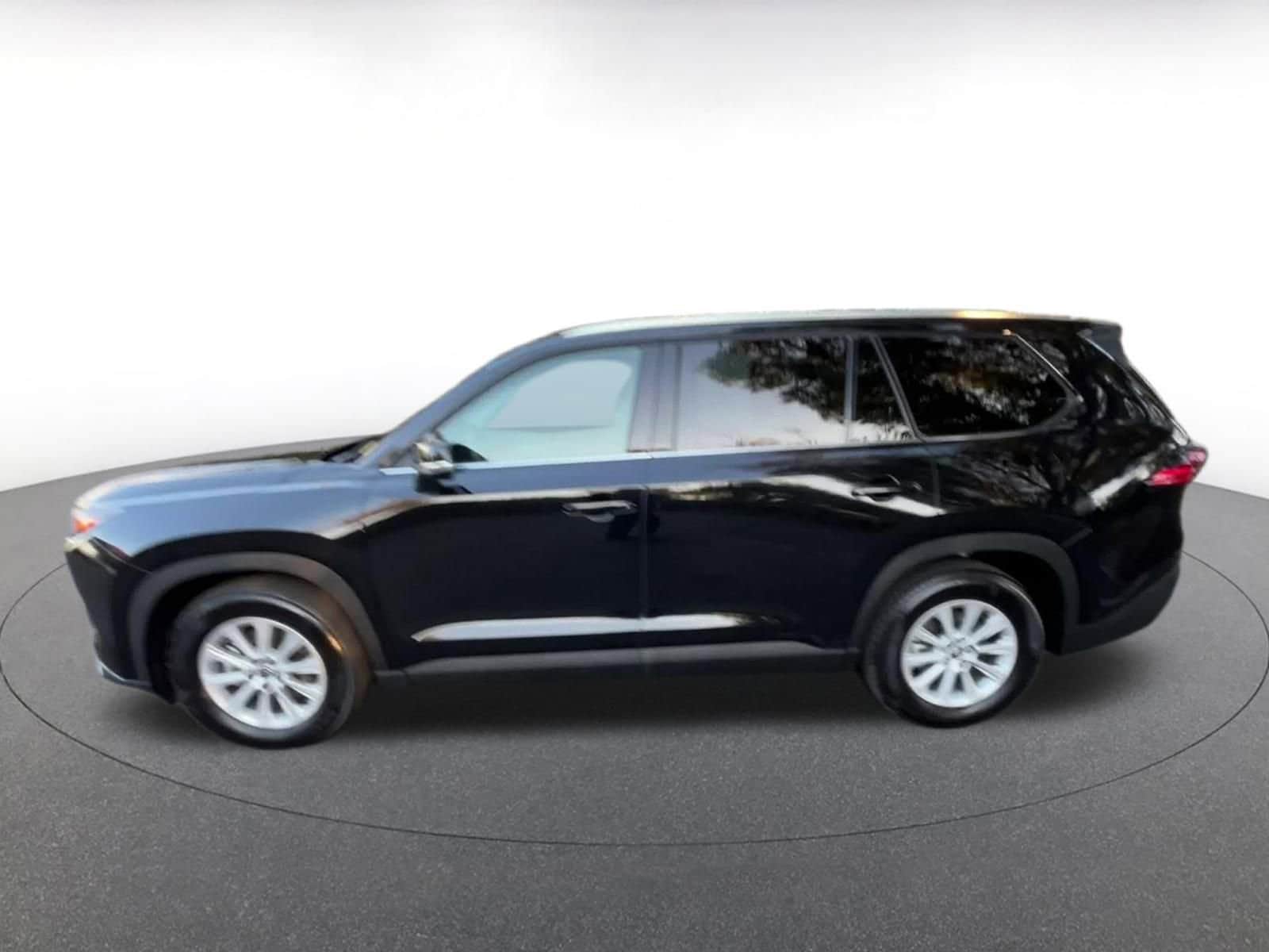 Thumbnail: 2025 Toyota Grand Highlander - 9