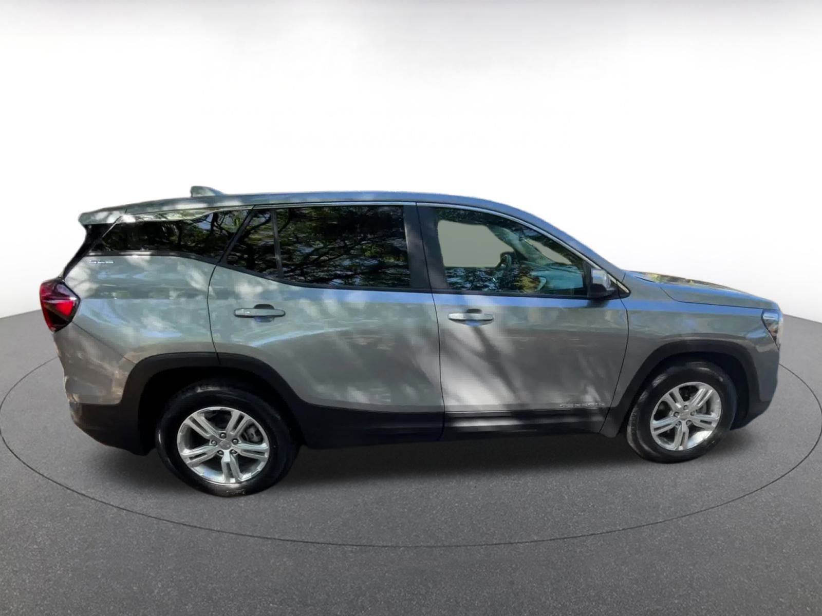 Thumbnail: 2024 GMC Terrain - 16