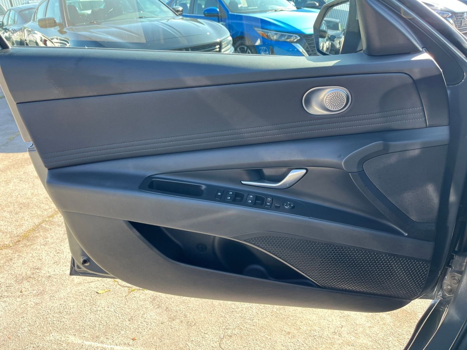 Thumbnail: 2025 Hyundai Elantra - 18