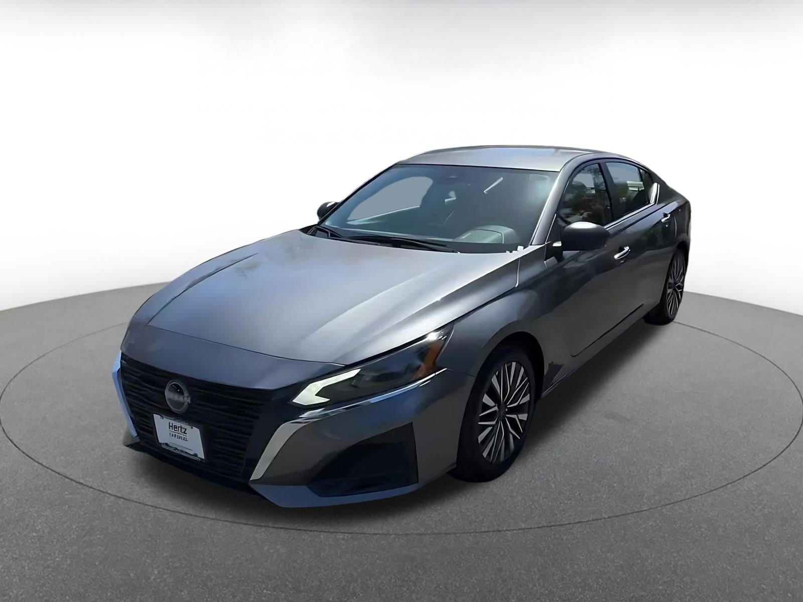 Thumbnail: 2025 Nissan Altima - 7