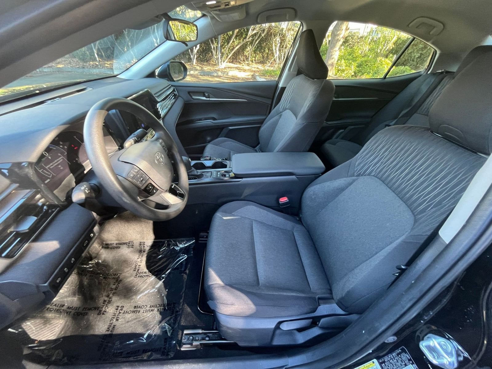 Thumbnail: 2025 Toyota Camry - 25