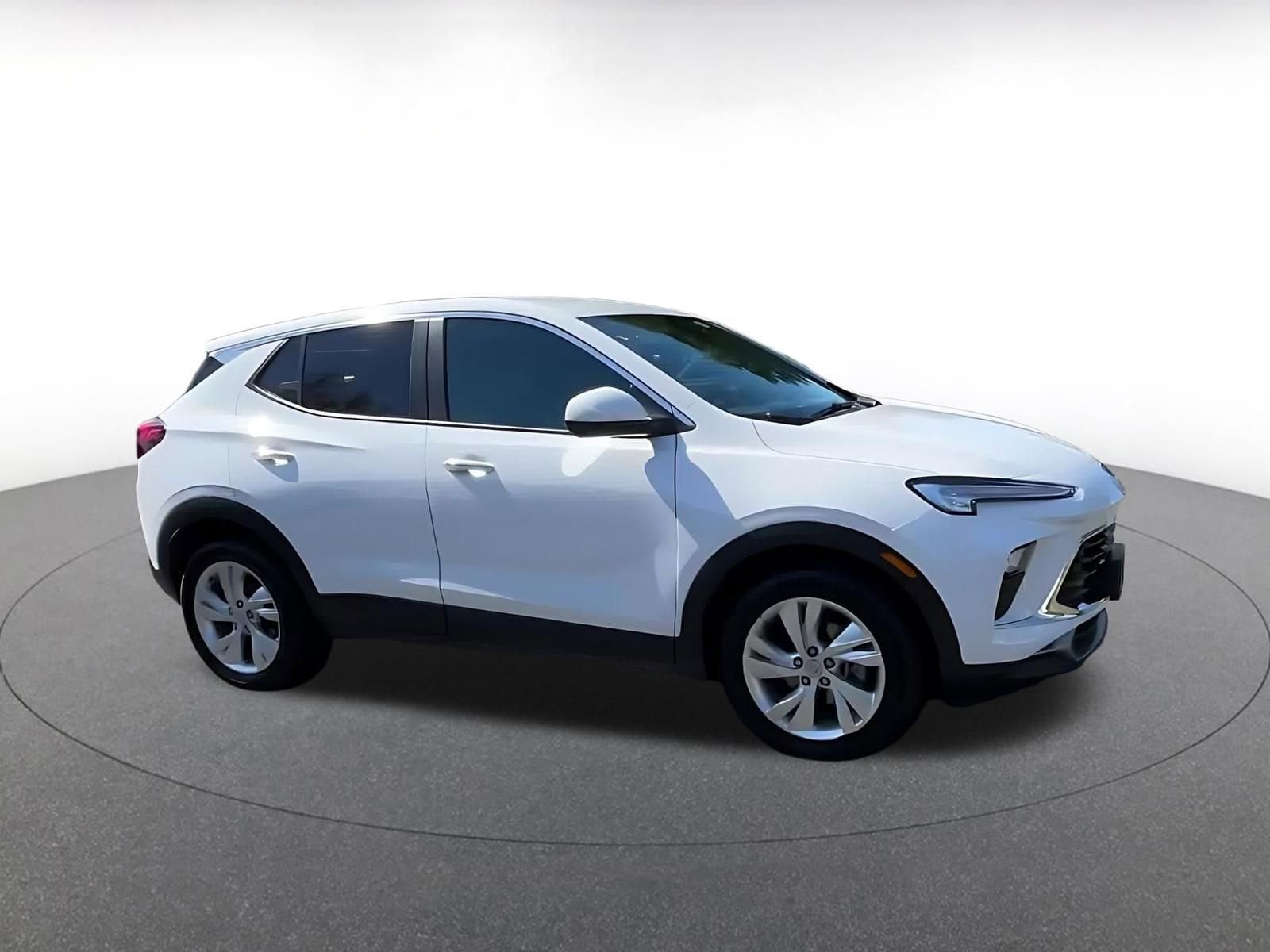 Thumbnail: 2025 Buick Encore GX - 2