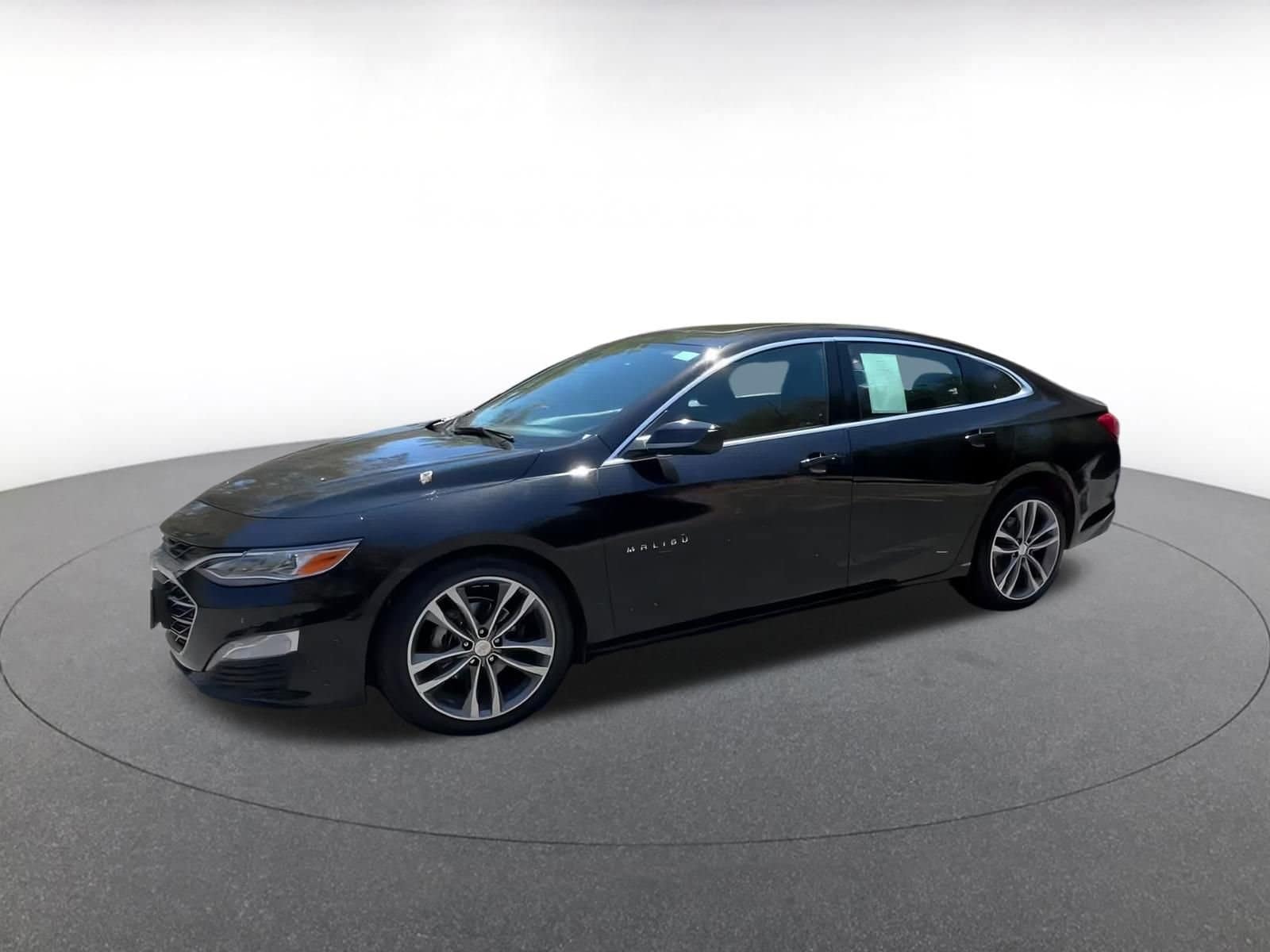 Thumbnail: 2024 Chevrolet Malibu - 8