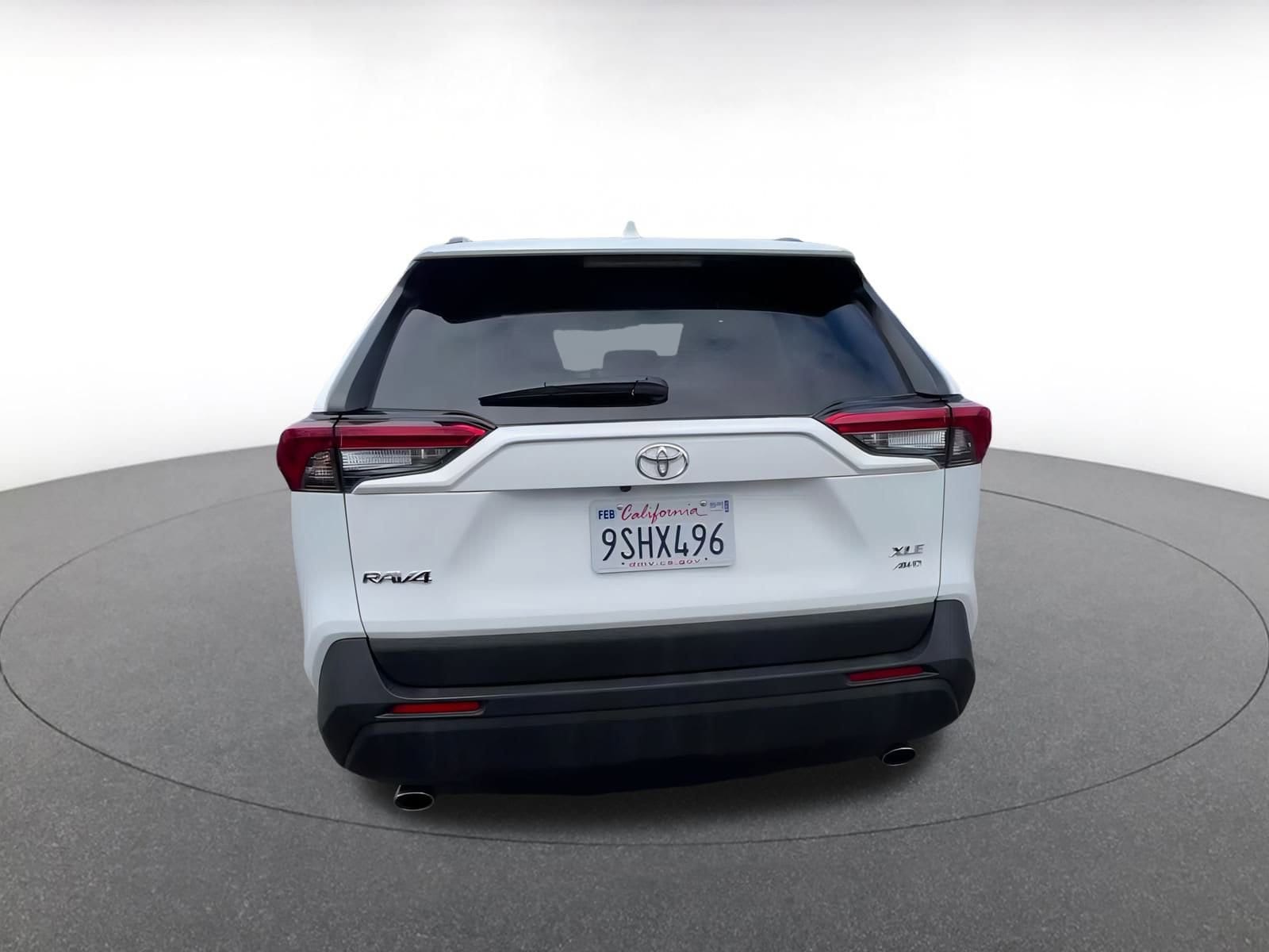 Thumbnail: 2025 Toyota RAV4 - 12