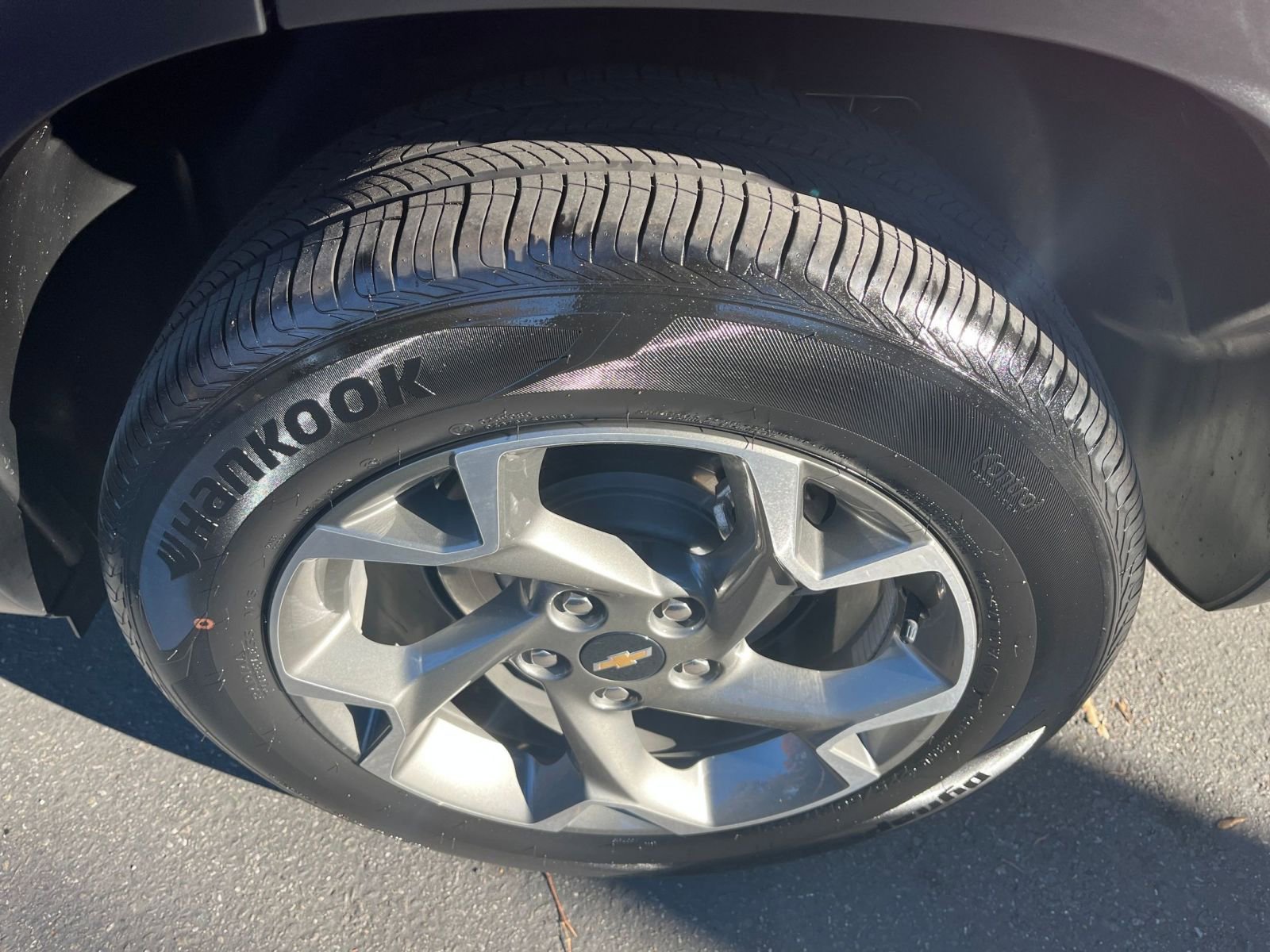 Thumbnail: 2025 Chevrolet Trax - 28