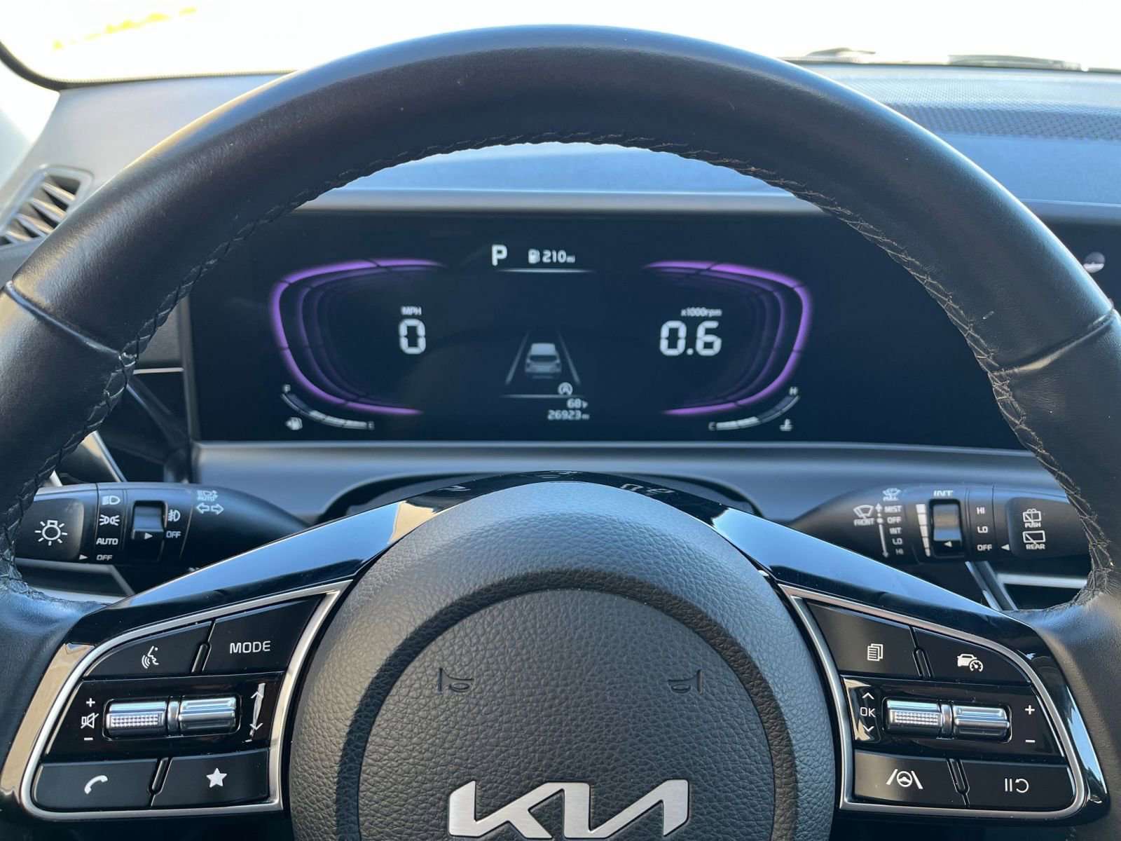 Thumbnail: 2025 Kia Seltos - 28