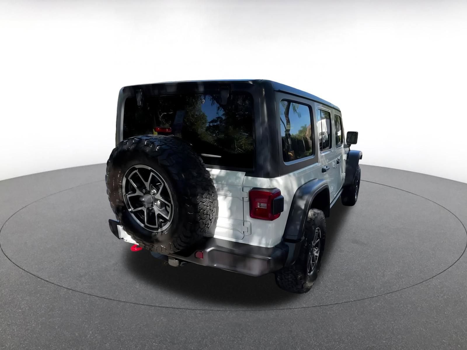 Thumbnail: 2025 Jeep Wrangler - 15