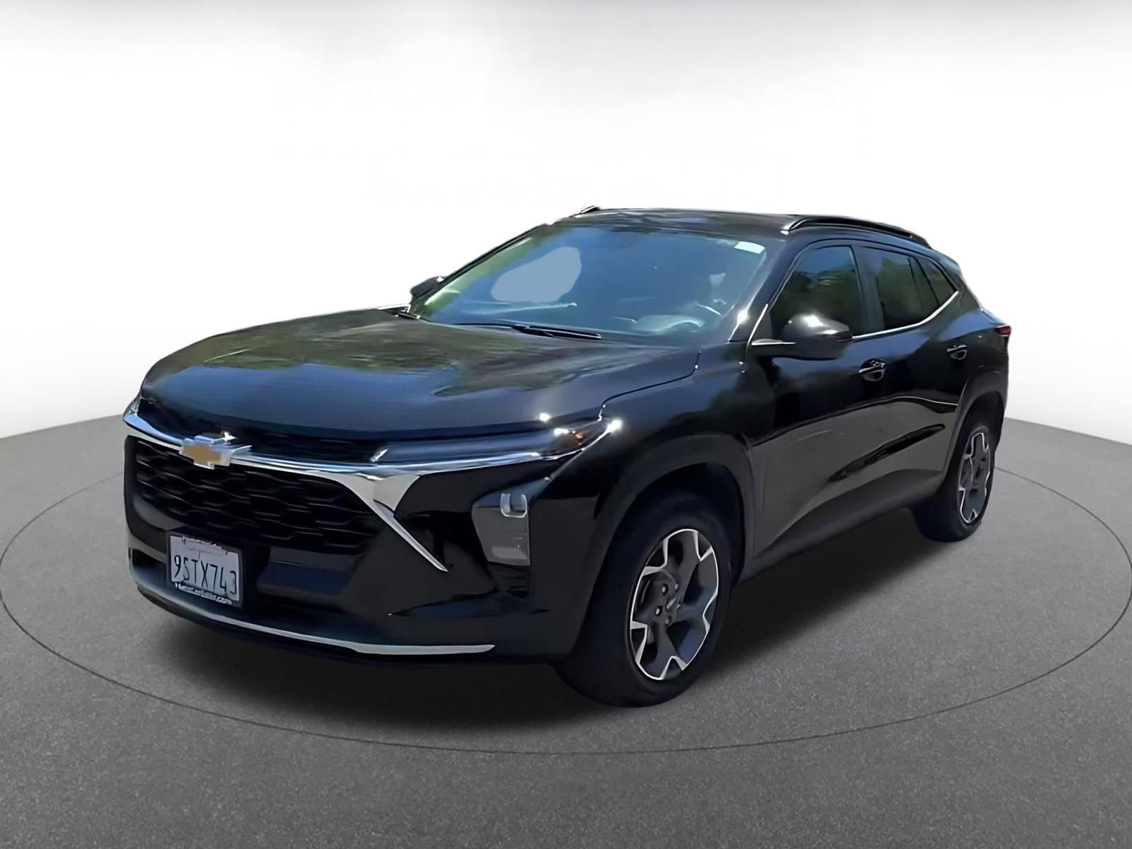 Thumbnail: 2025 Chevrolet Trax - 7
