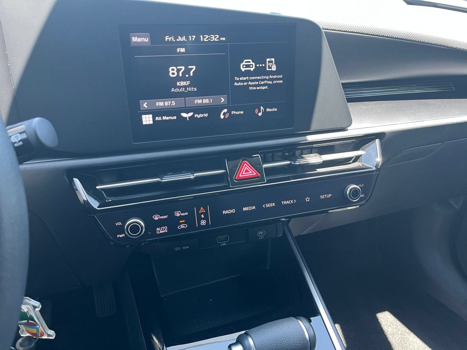 Thumbnail: 2026 Kia Niro - 17
