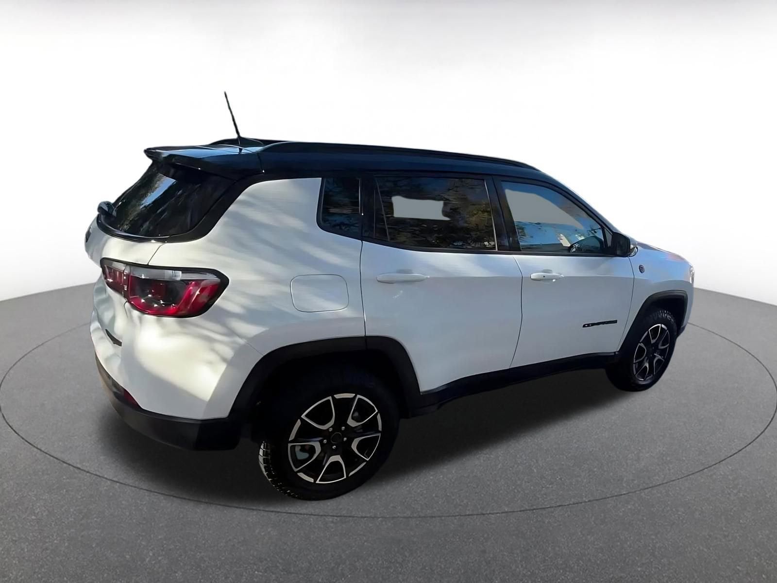 Thumbnail: 2025 Jeep Compass - 15