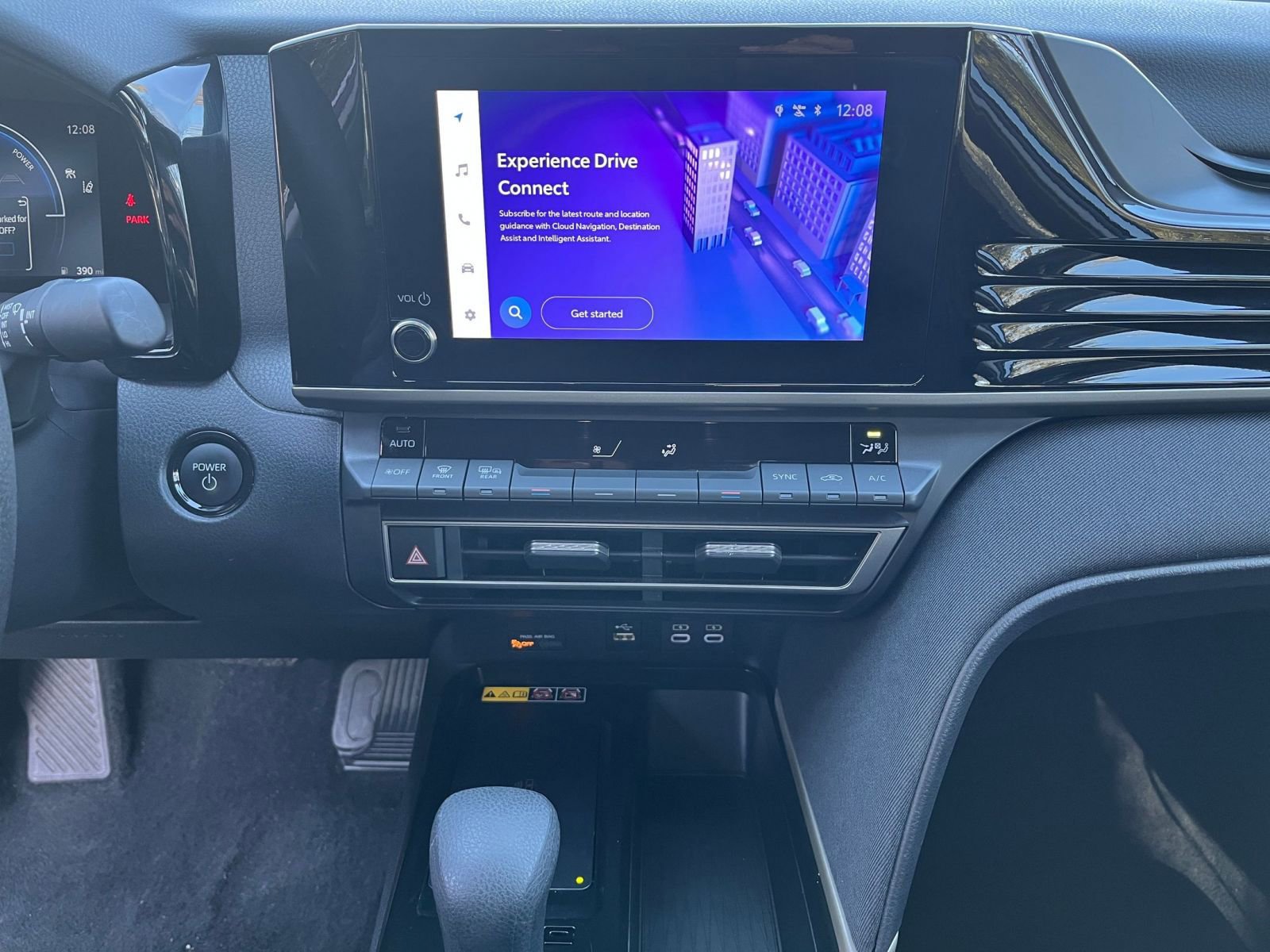 Thumbnail: 2025 Toyota Camry - 17