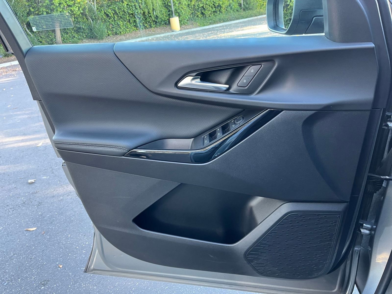 Thumbnail: 2025 Chevrolet Equinox - 20