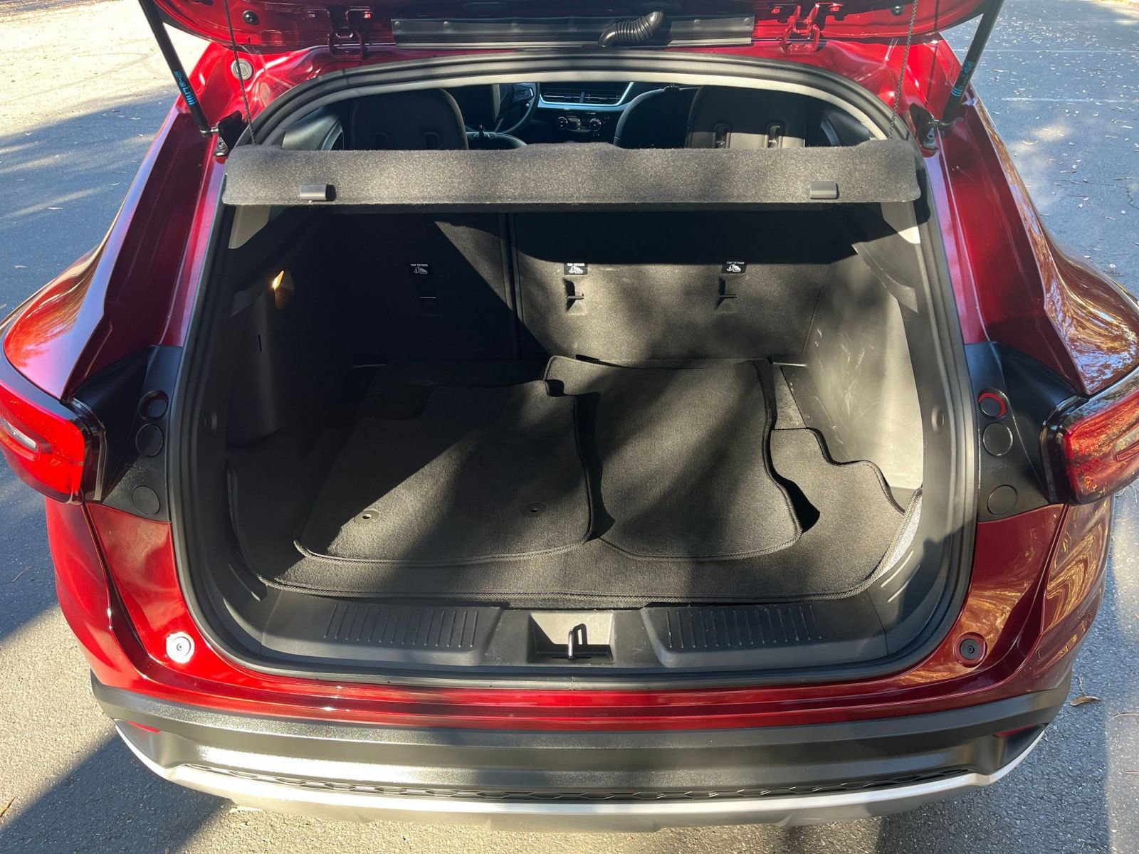 Thumbnail: 2025 Chevrolet Trax - 29