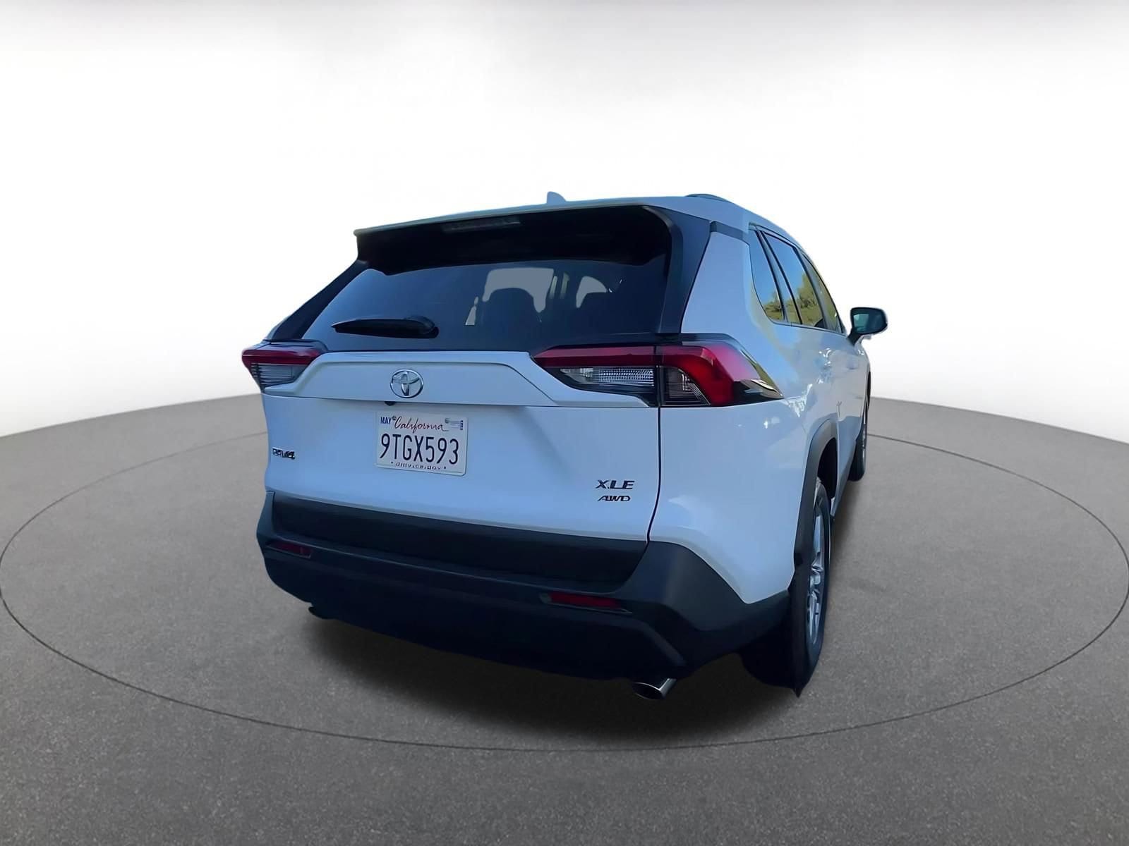 Thumbnail: 2025 Toyota RAV4 - 14