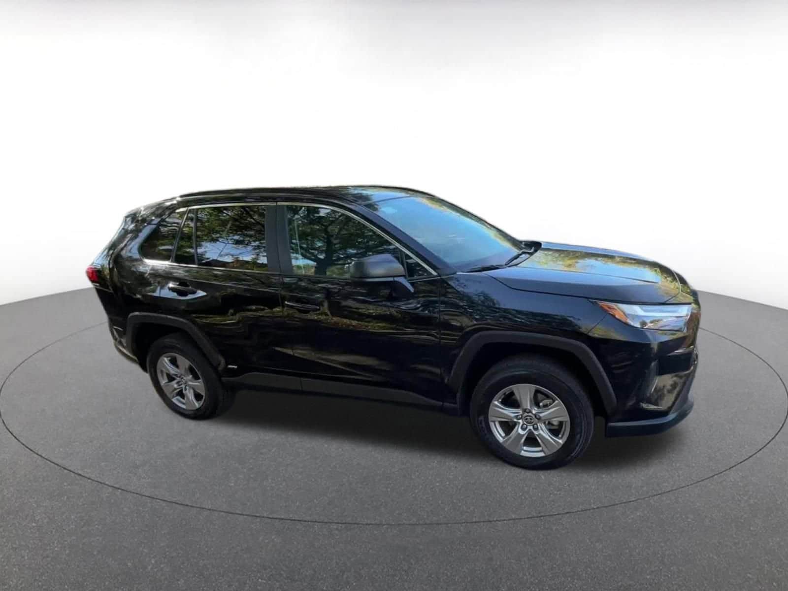 Thumbnail: 2025 Toyota RAV4 - 2