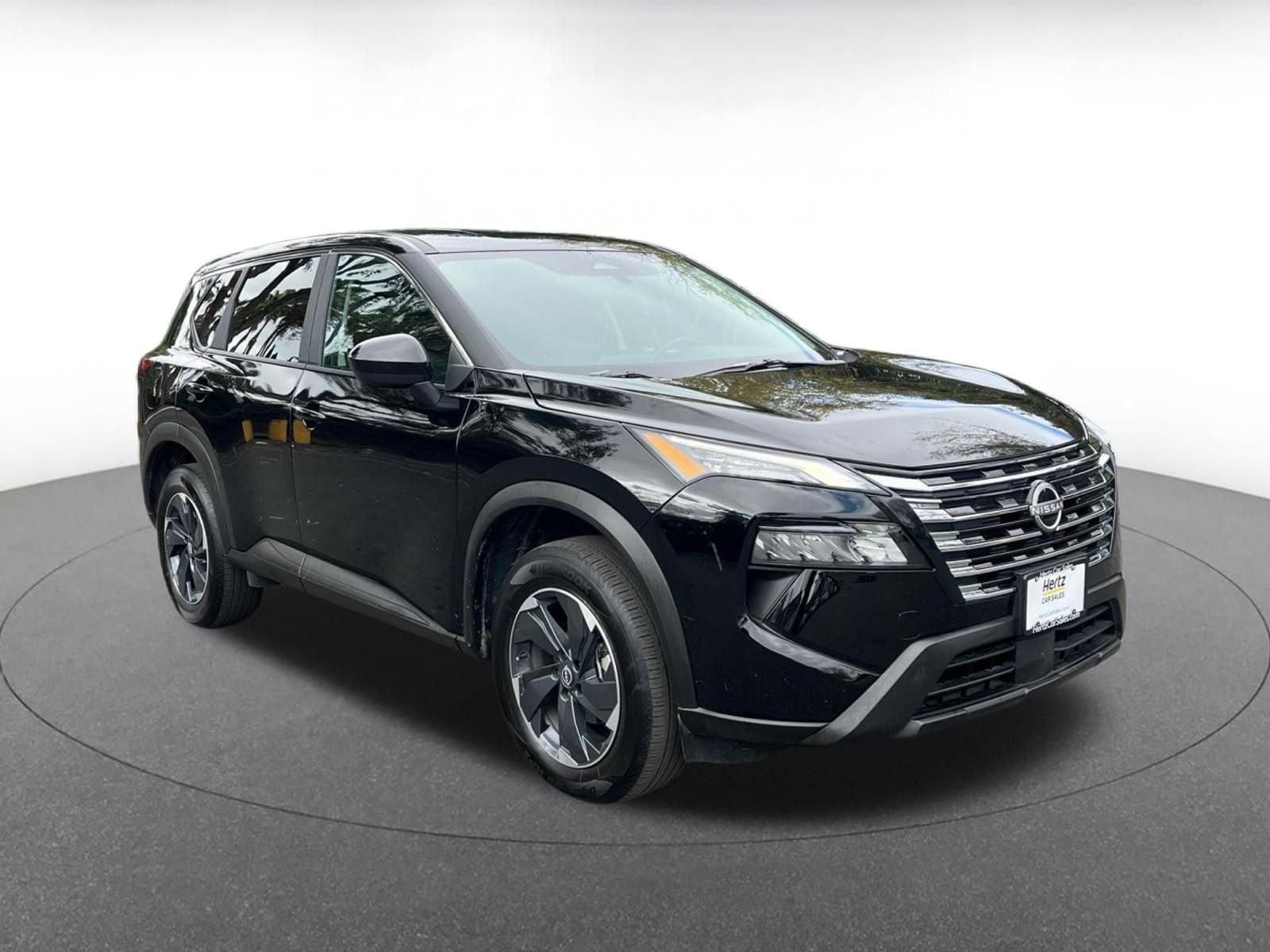 Thumbnail: 2025 Nissan Rogue - 1