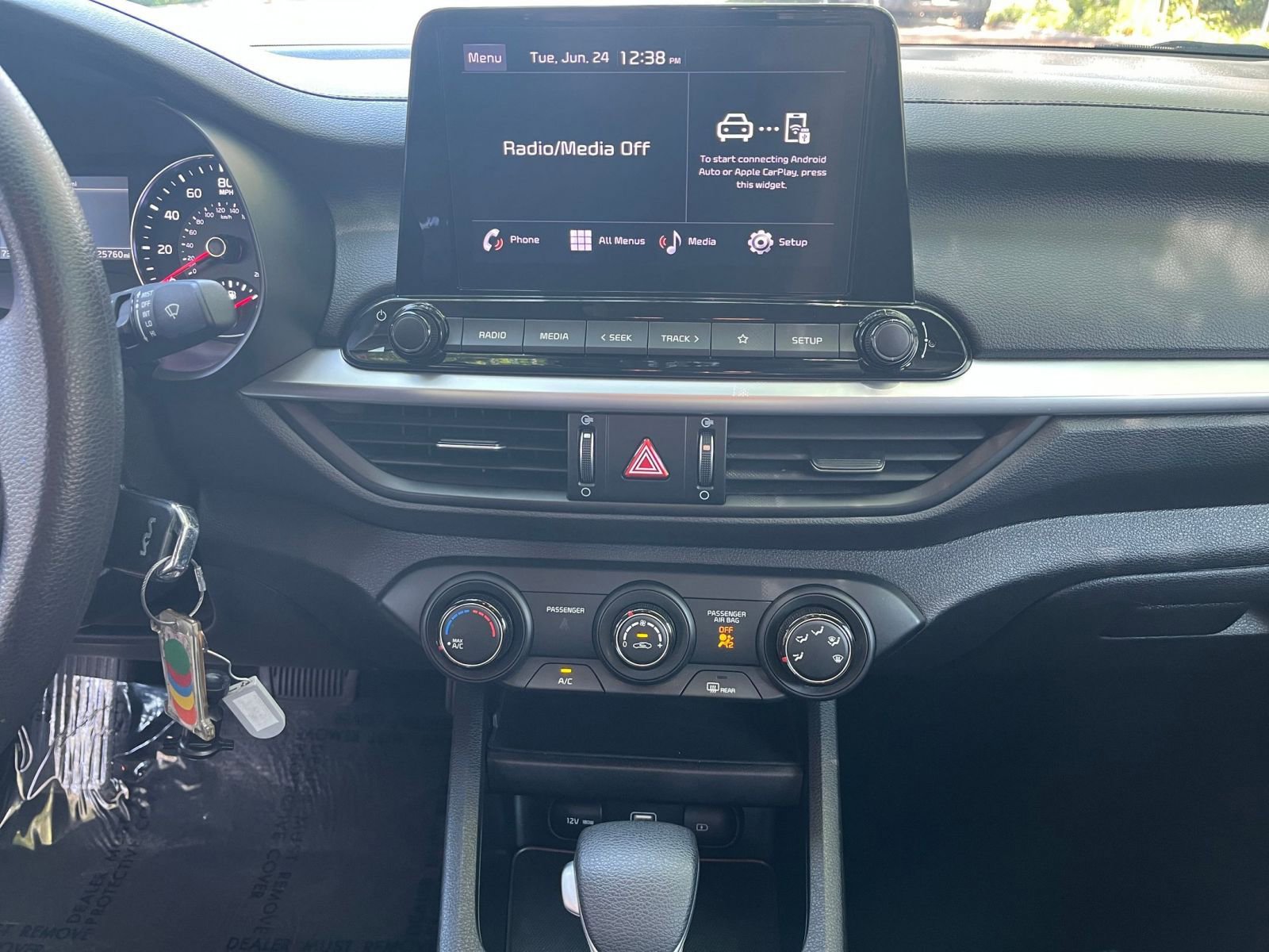 Thumbnail: 2024 Kia Forte - 15