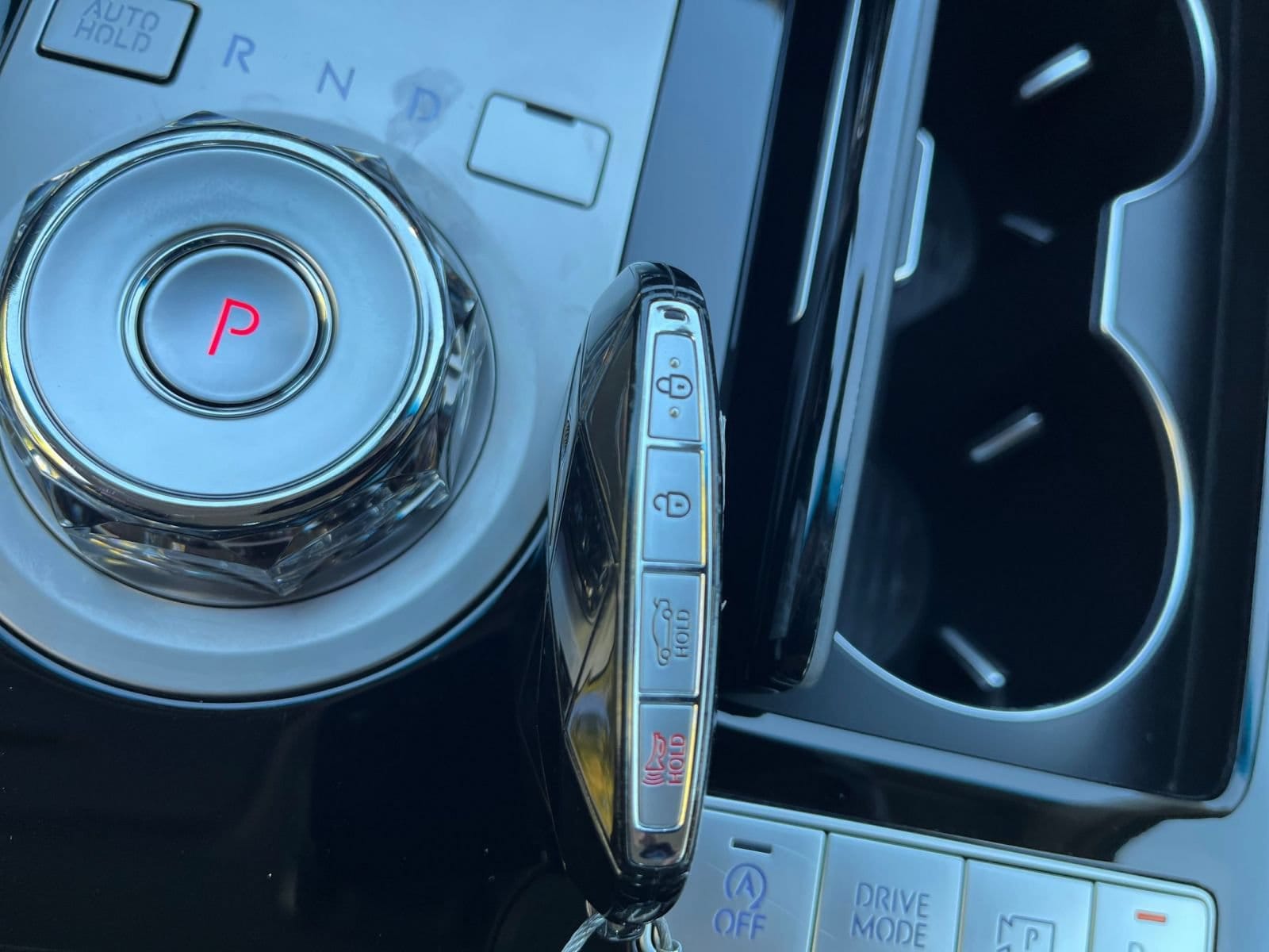 Thumbnail: 2026 Genesis G80 - 22