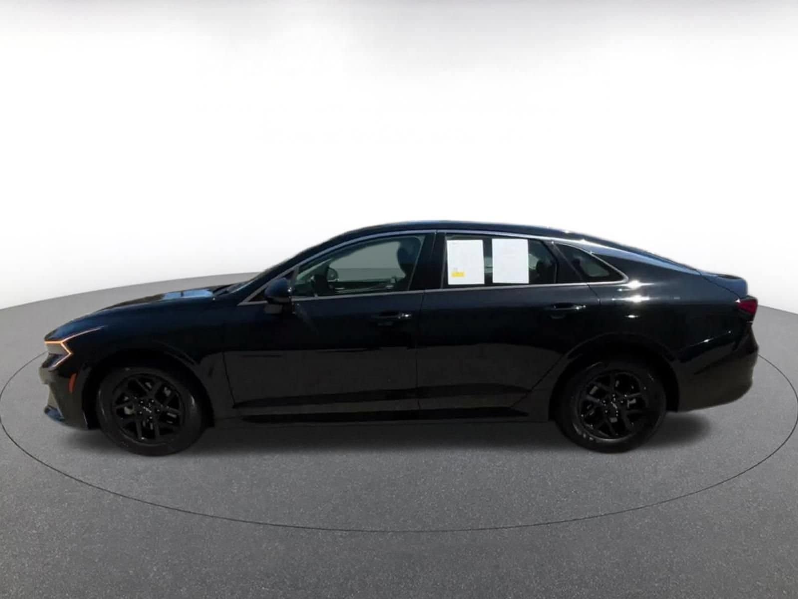 Thumbnail: 2025 Kia K5 - 8