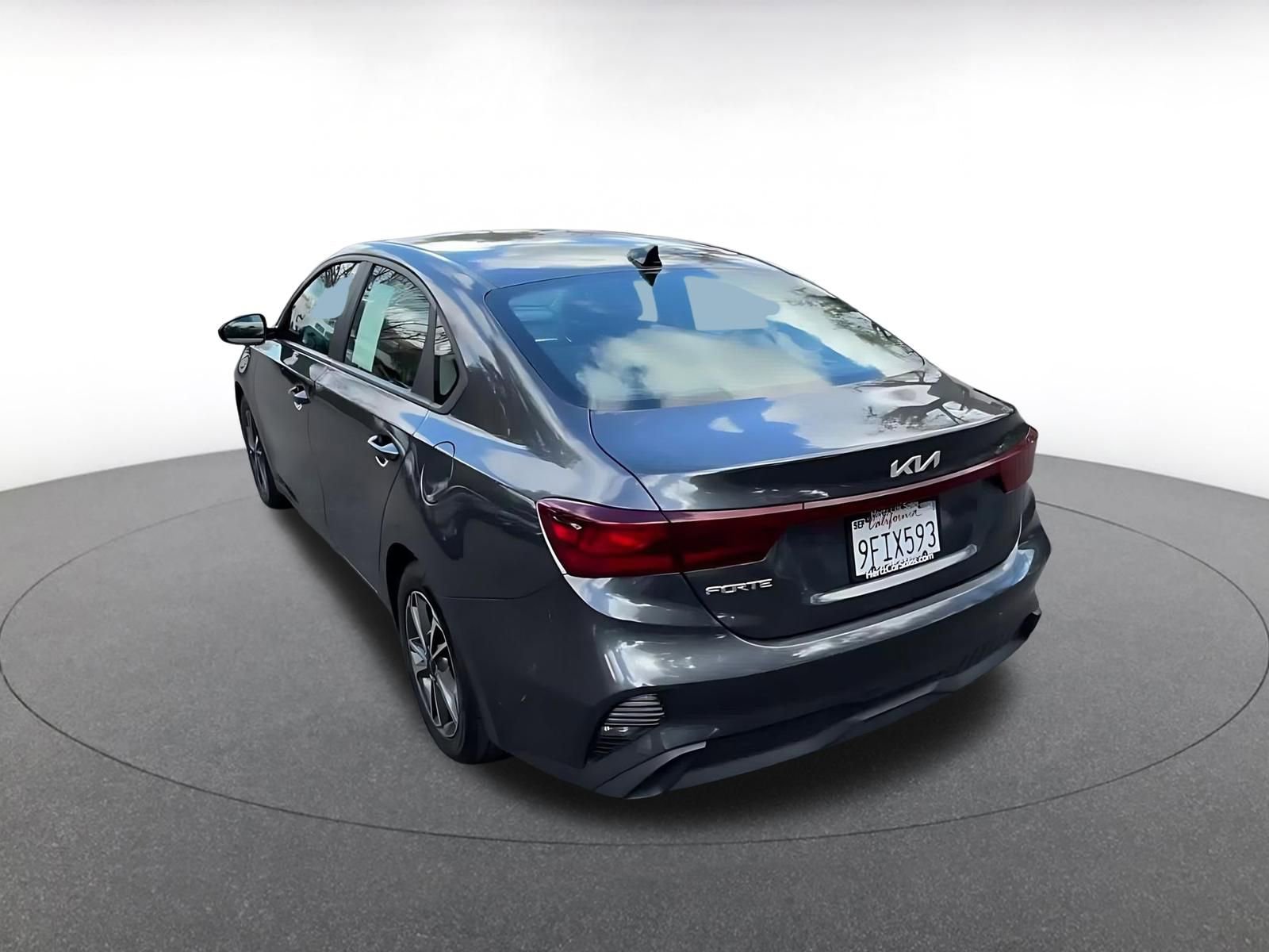 Thumbnail: 2024 Kia Forte - 11