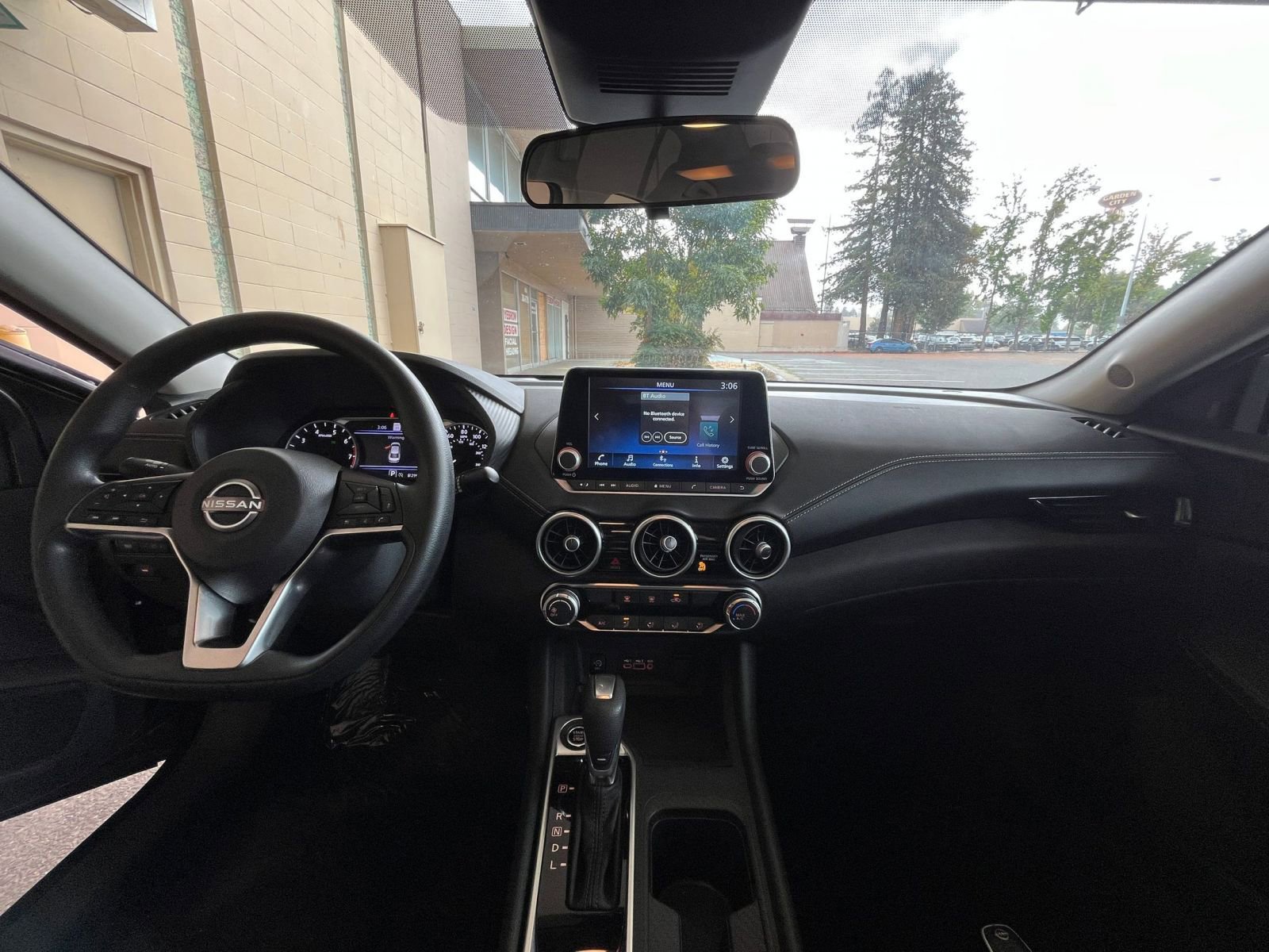 Thumbnail: 2024 Nissan Sentra - 31