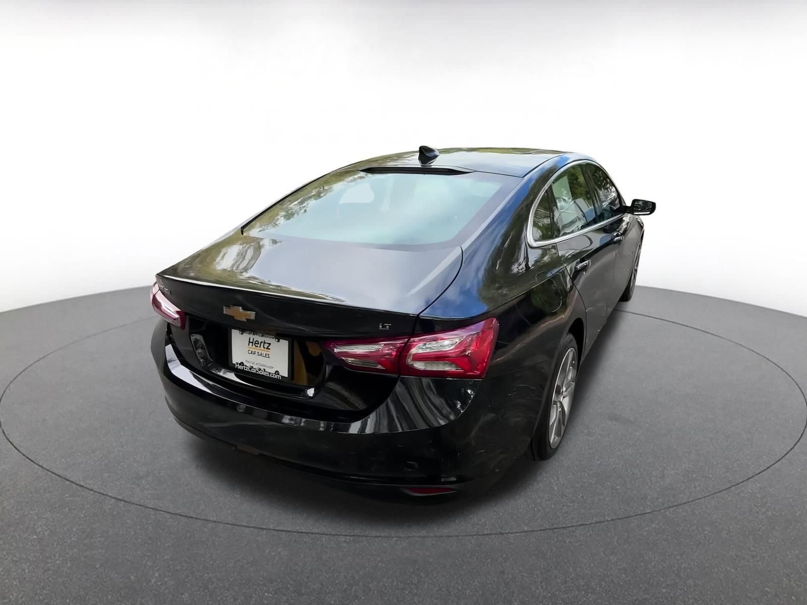Thumbnail: 2024 Chevrolet Malibu - 14