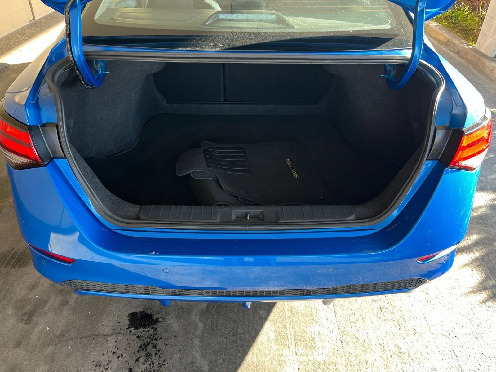 Thumbnail: 2025 Nissan Sentra - 29