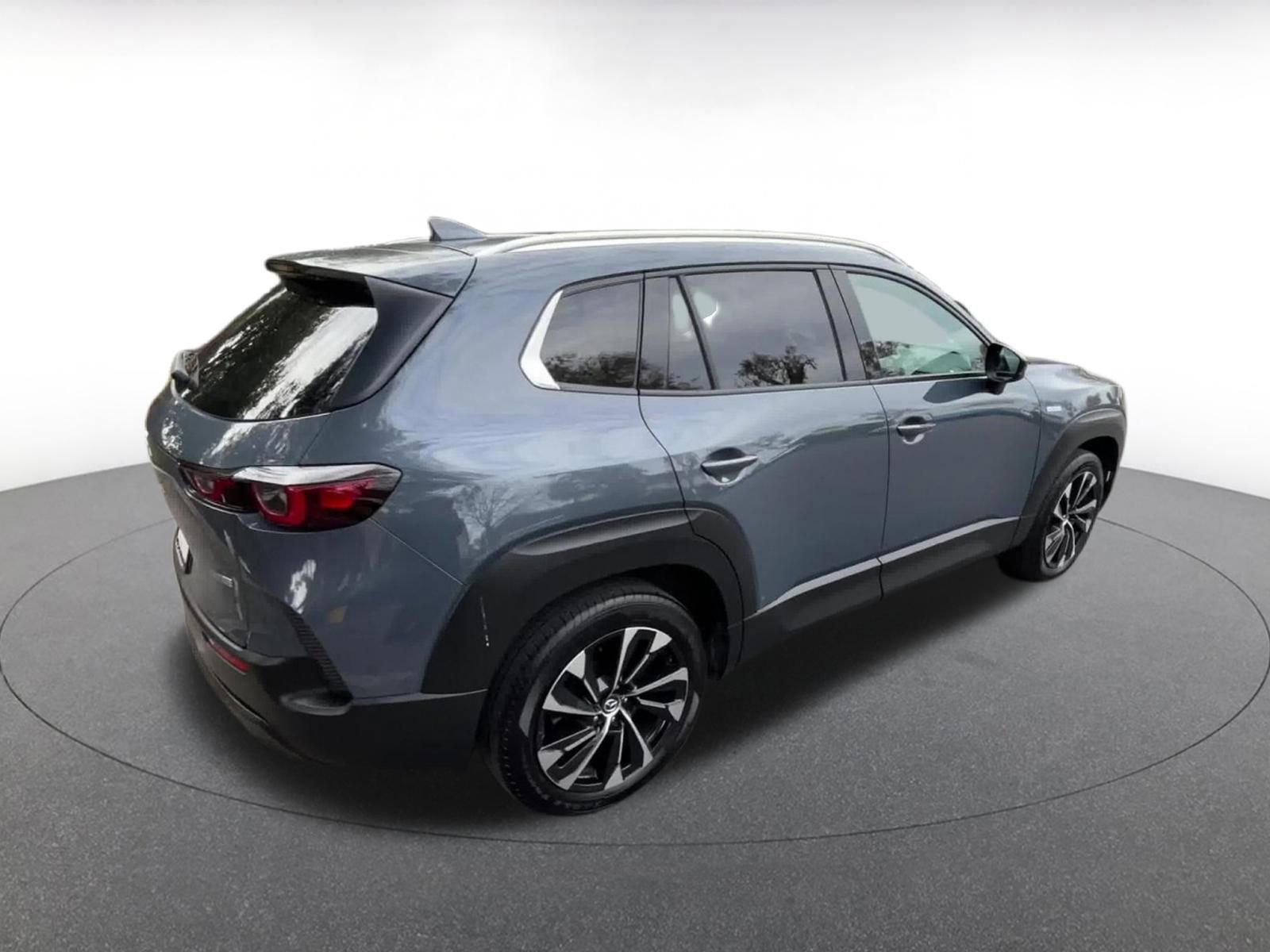 Thumbnail: 2025 Mazda CX-50 - 15