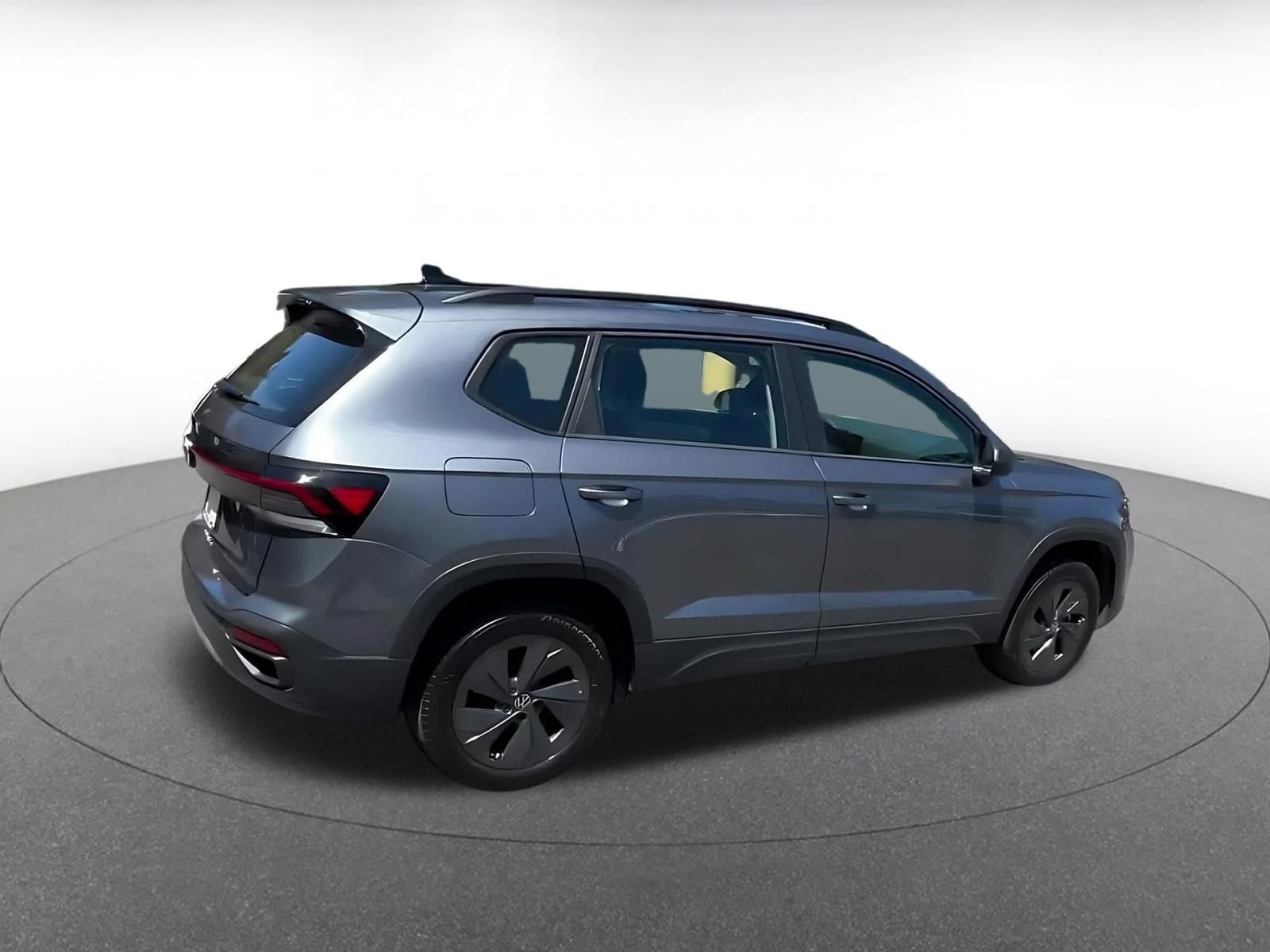 Thumbnail: 2026 Volkswagen Taos - 15