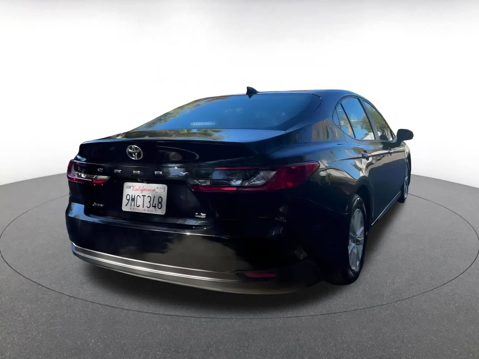 Thumbnail: 2025 Toyota Camry - 14