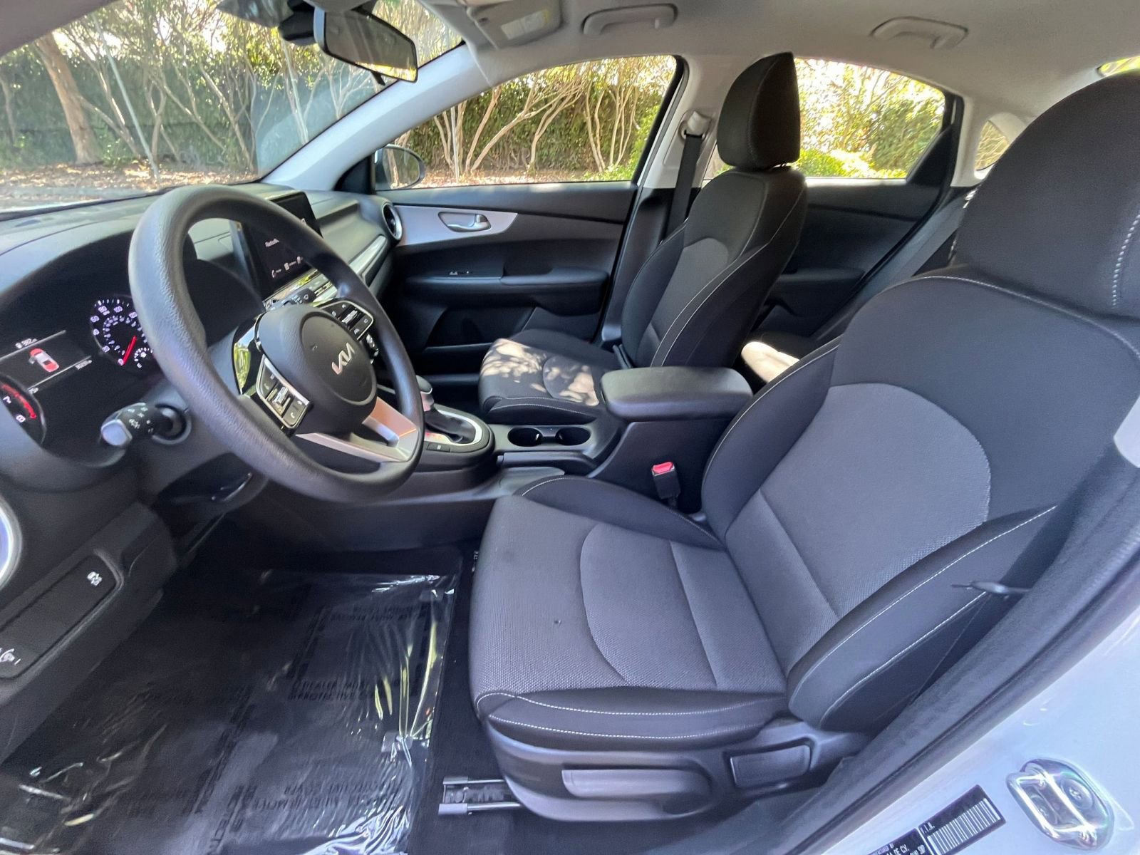 Thumbnail: 2024 Kia Forte - 20