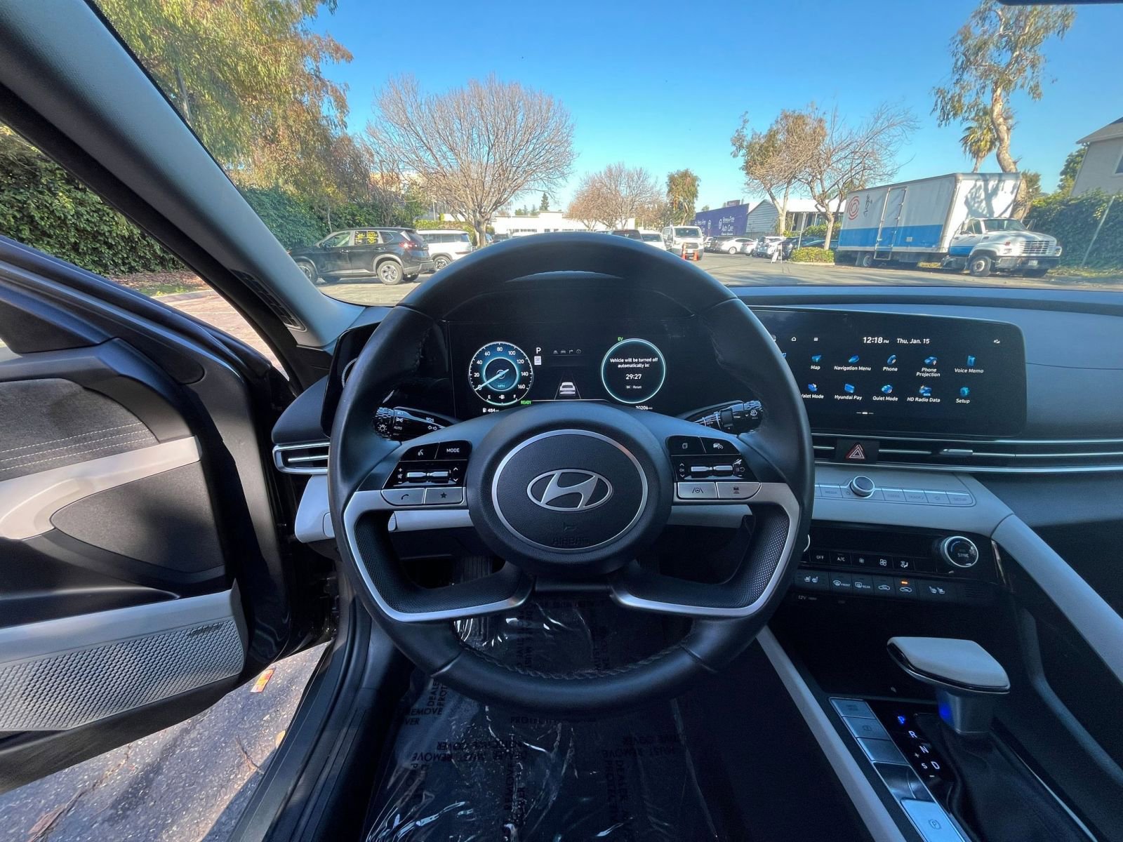 Thumbnail: 2025 Hyundai Elantra - 32