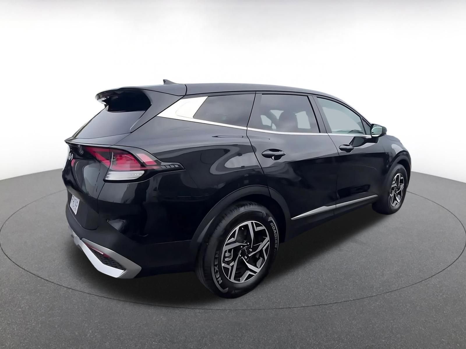 Thumbnail: 2025 Kia Sportage - 15